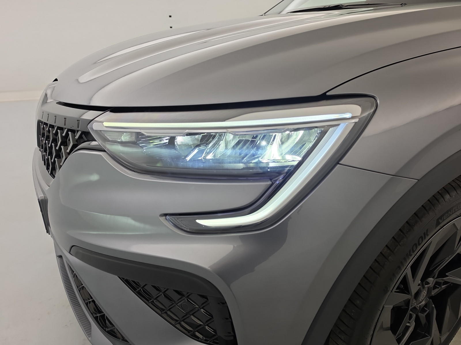 Vente en ligne Renault Arkana  E-Tech full hybrid 145 GSR2 au prix de 28 950 €