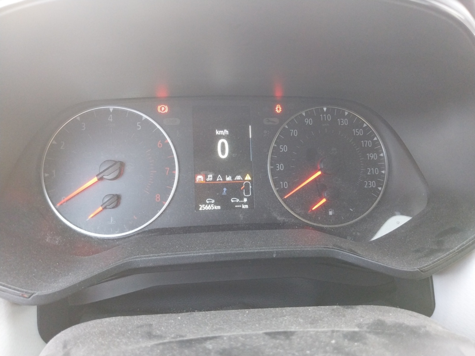 Vente en ligne Renault Clio 5 Clio TCe 90 au prix de 14 290 €