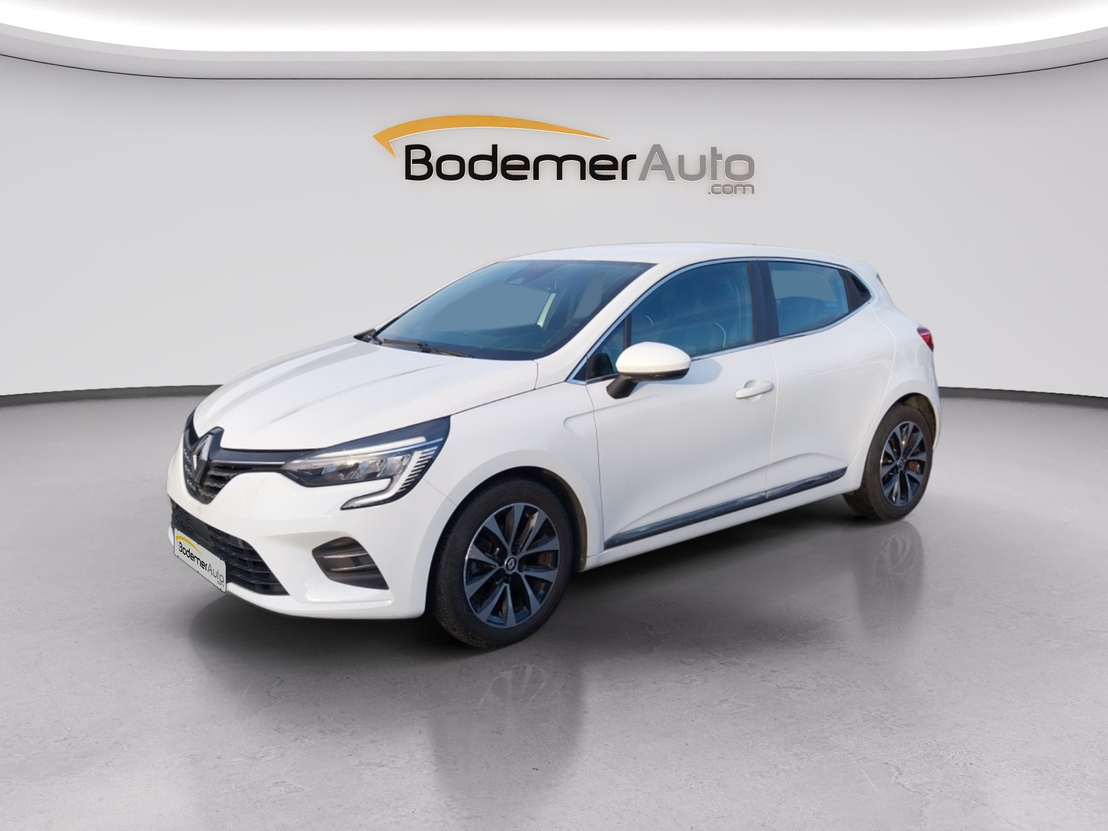 Renault Clio 5 Clio TCe 90 - 21N occasion de 2021 en vente à Saint-Brieuc