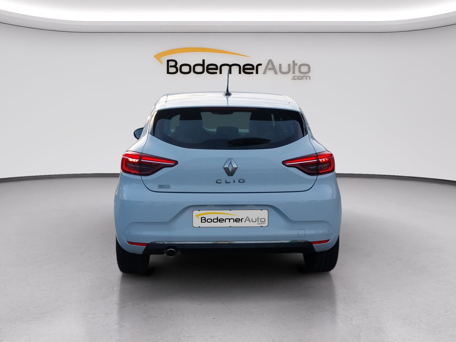 Vente en ligne Renault Clio 5 Clio TCe 90 - 21N au prix de 13 600 €