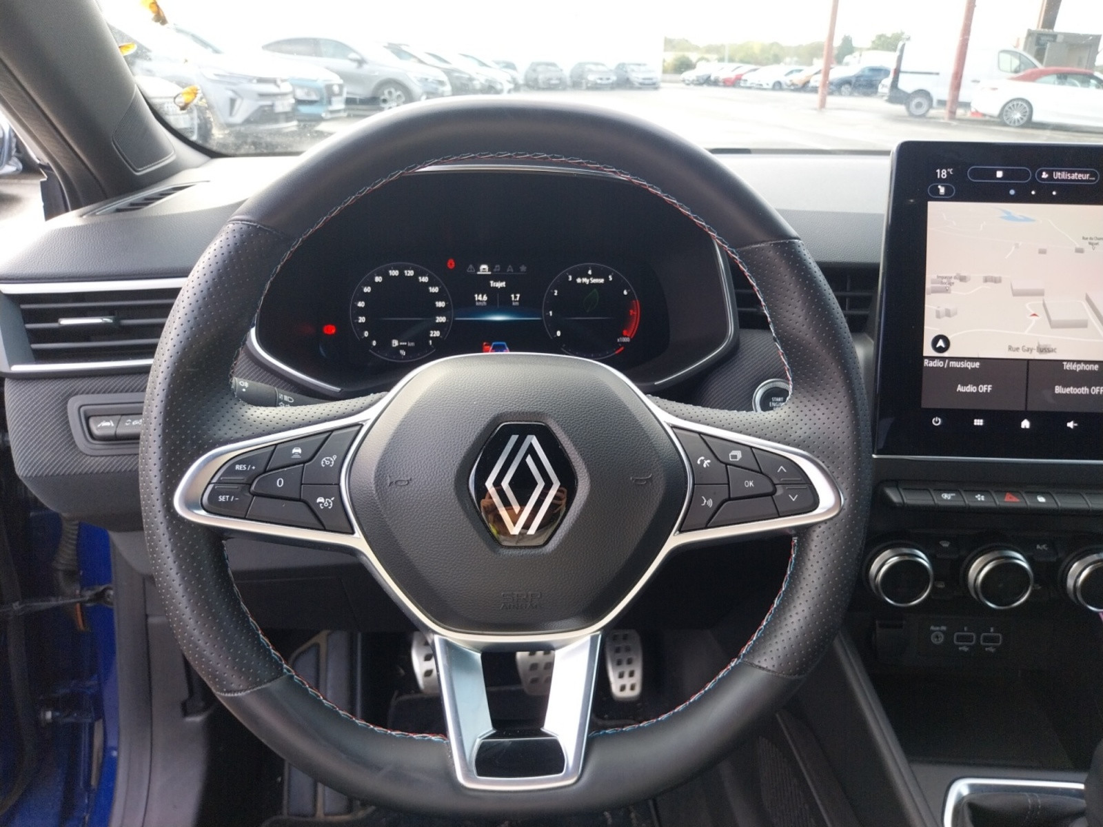 Vente en ligne Renault Clio 5 Clio TCe 90 au prix de 16 900 €