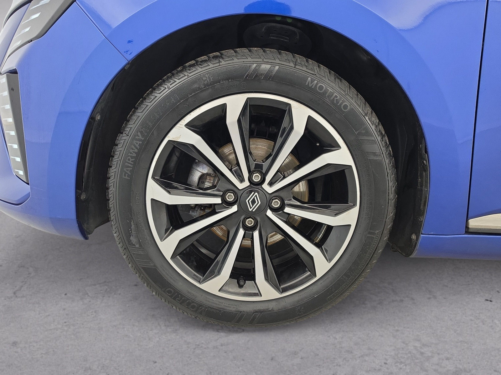 Vente en ligne Renault Clio 5 Clio TCe 90 au prix de 15 500 €