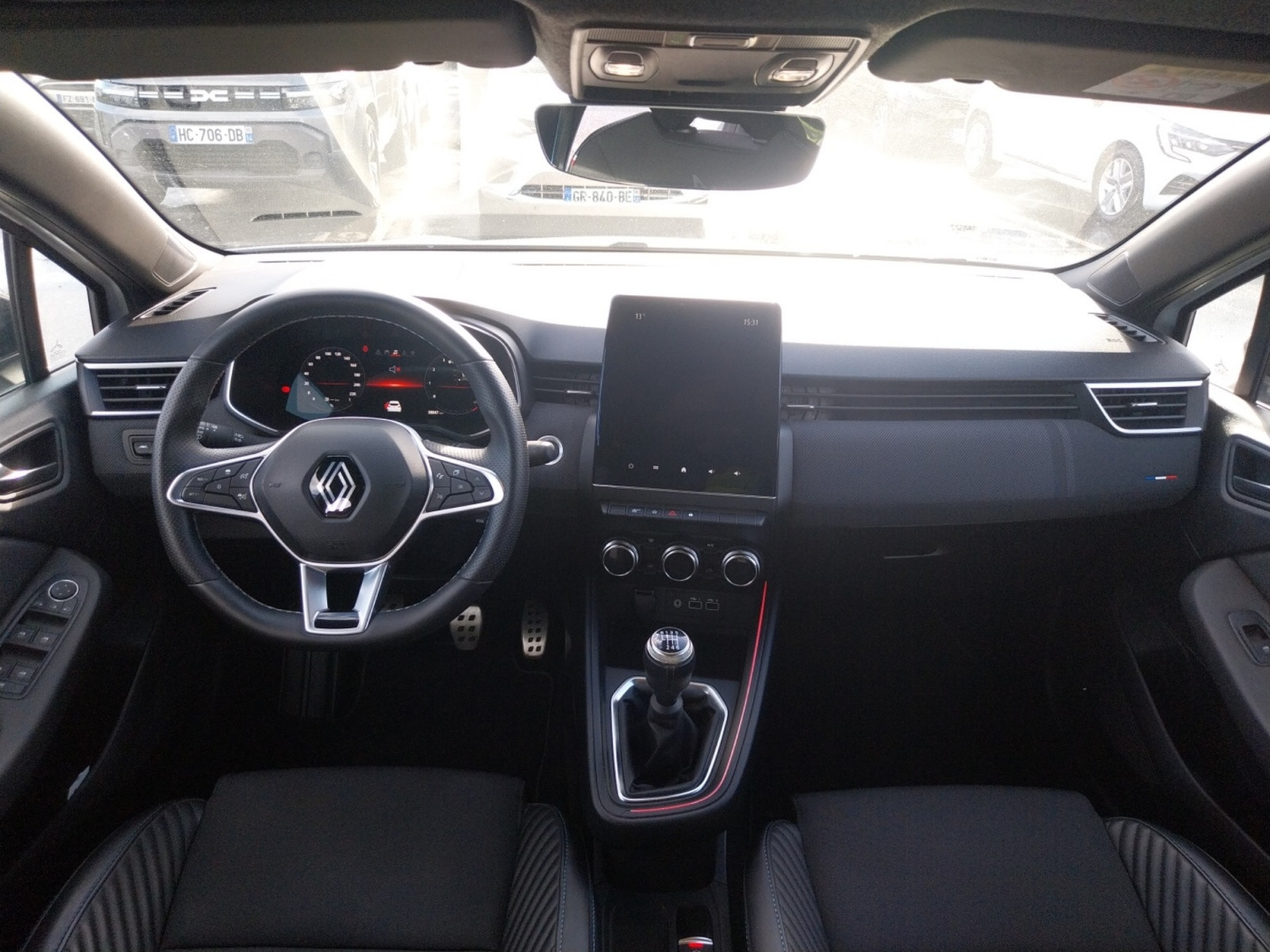 Vente en ligne Renault Clio 5 Clio TCe 90 au prix de 17 100 €