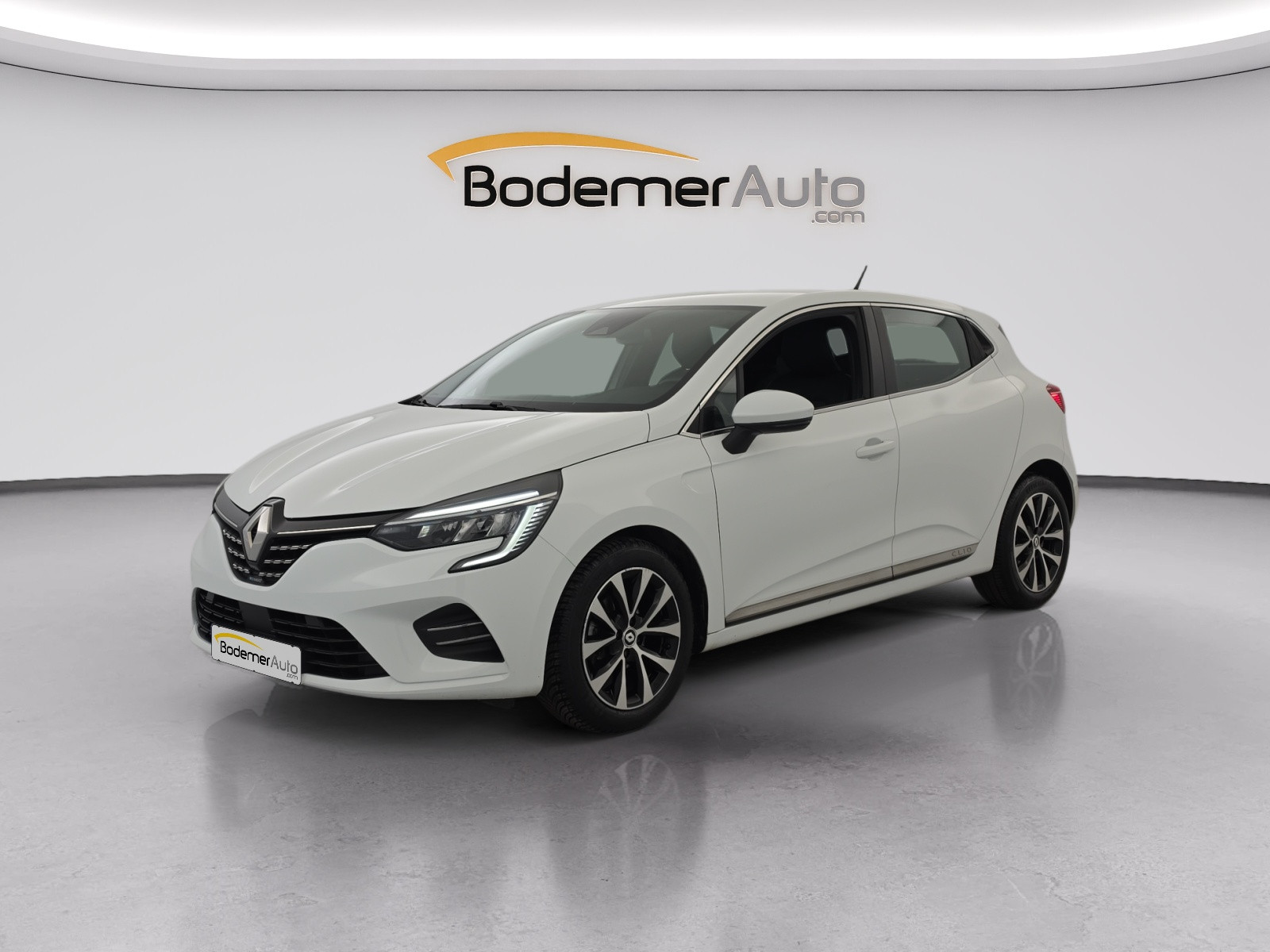 Renault Clio 5 Clio TCe 90 - 21N occasion de 2021 en vente à Saint-Brieuc