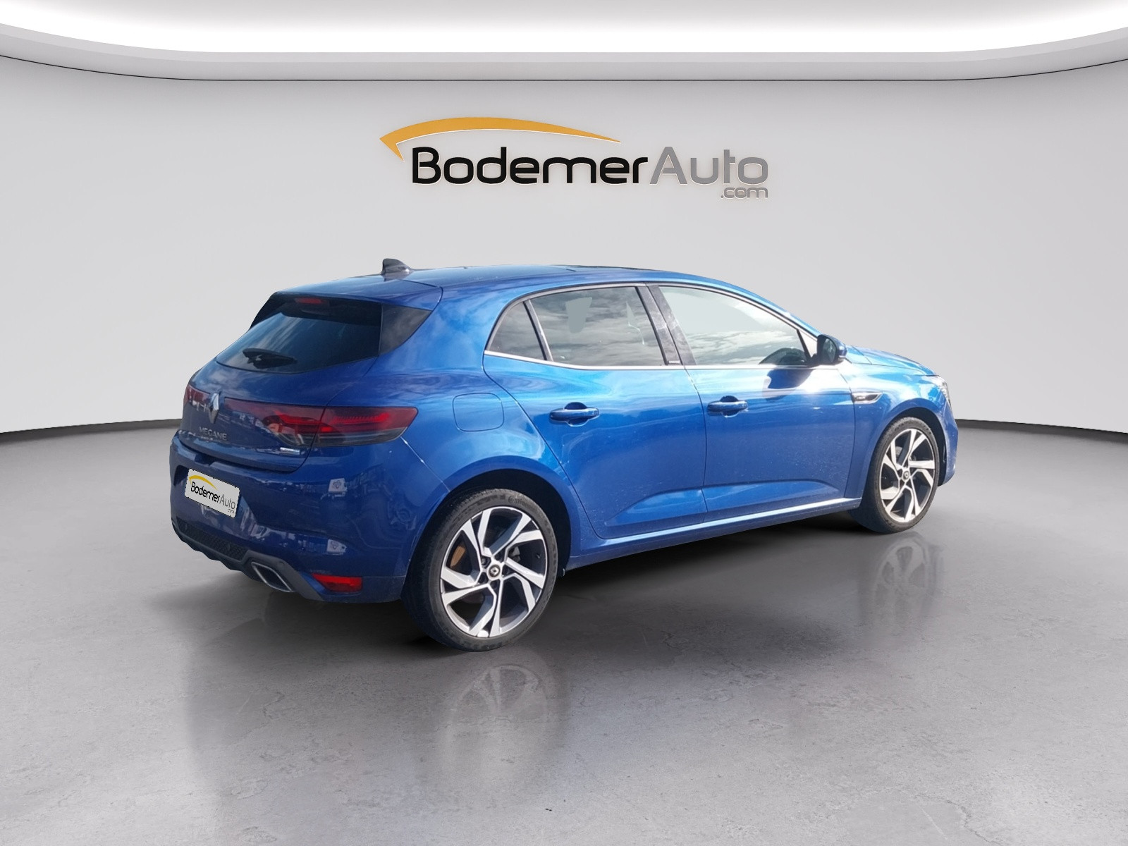 Vente en ligne Renault Megane 4 Mégane IV Berline E-TECH Plug-In Hybride 160 au prix de 17 250 €