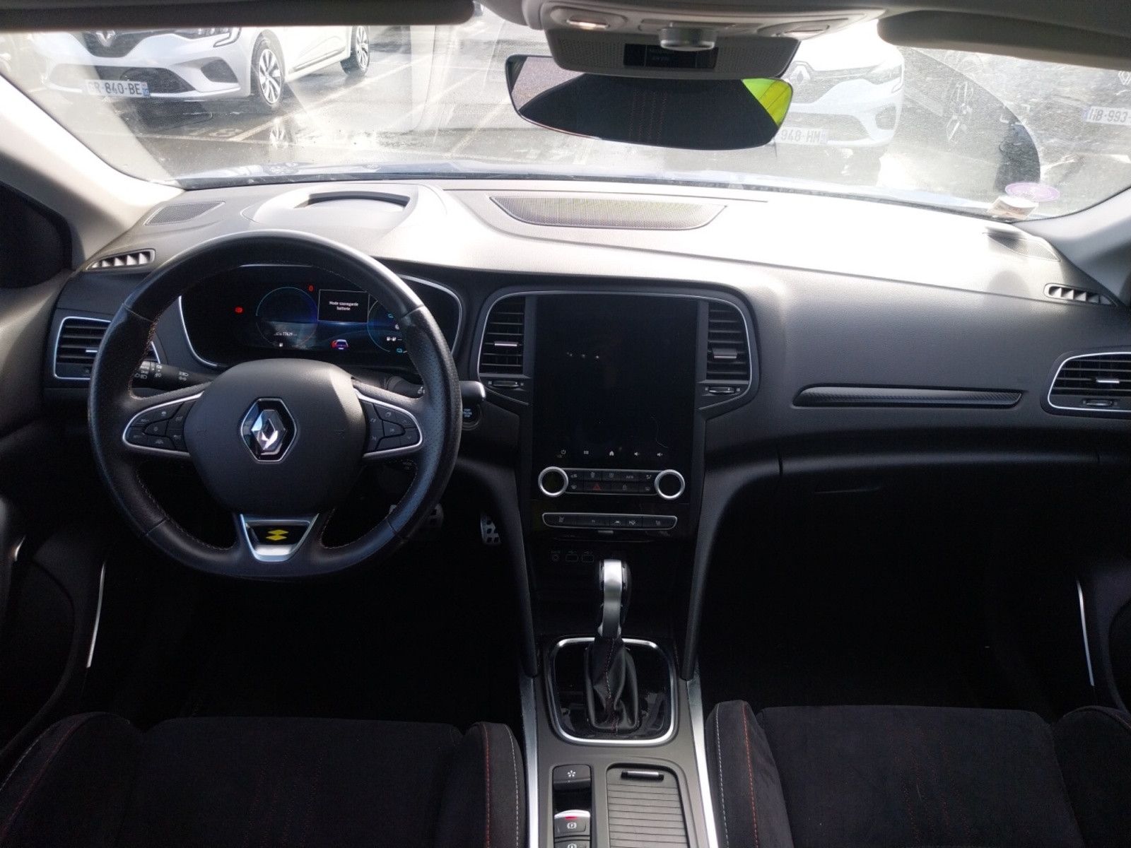 Vente en ligne Renault Megane 4 Mégane IV Berline E-TECH Plug-In Hybride 160 au prix de 17 250 €