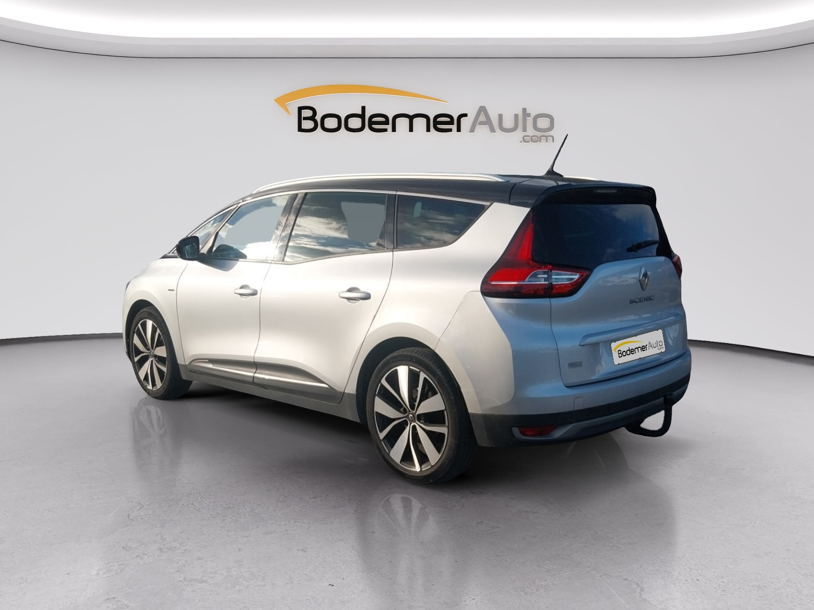 Vente en ligne Renault Grand Scenic 4 Grand Scenic Blue dCi 120 EDC - 21 au prix de 16 950 €