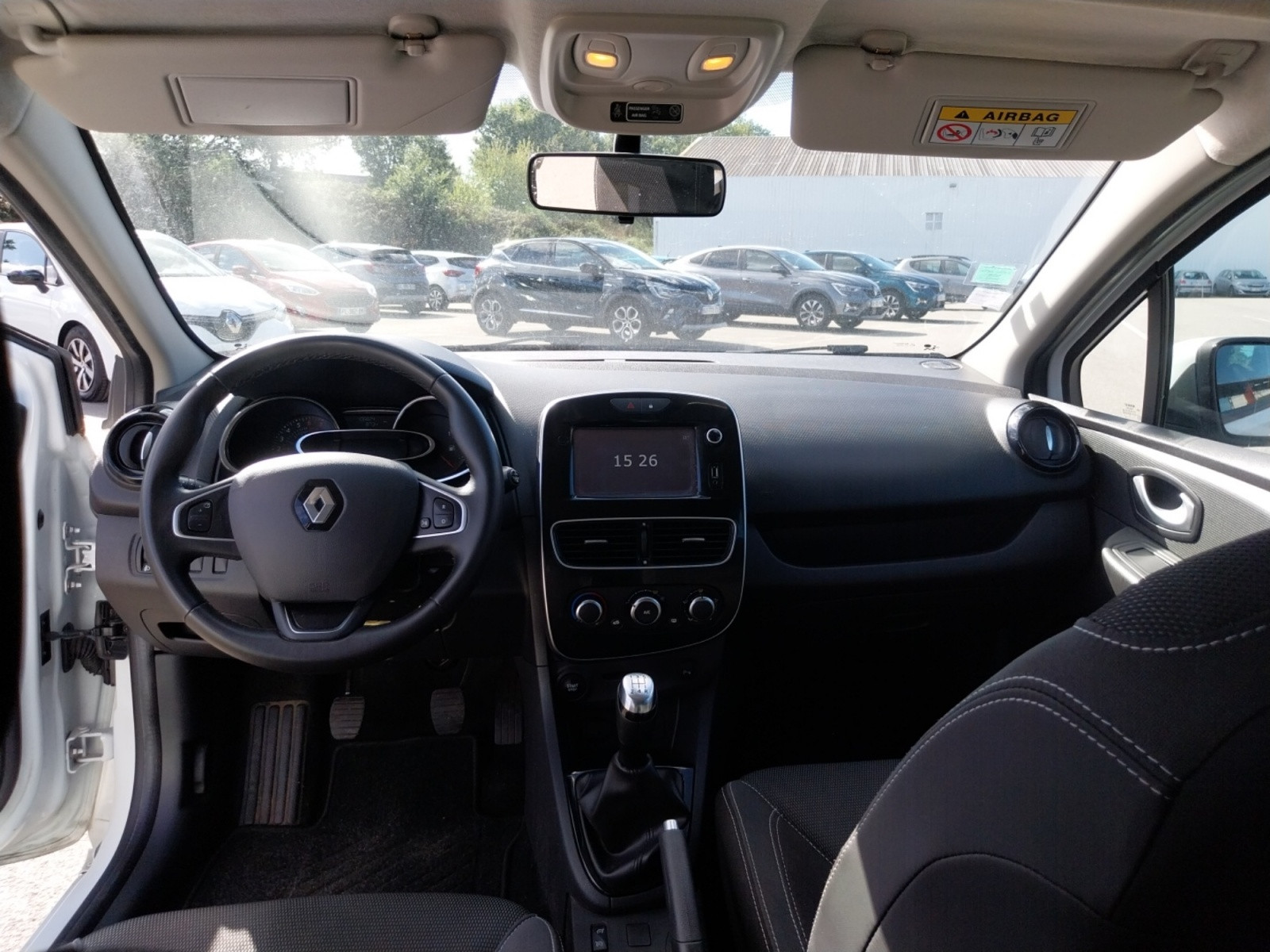 Vente en ligne Renault Clio 4 Estate Clio Estate 1.2 16V 75 au prix de 9 650 €
