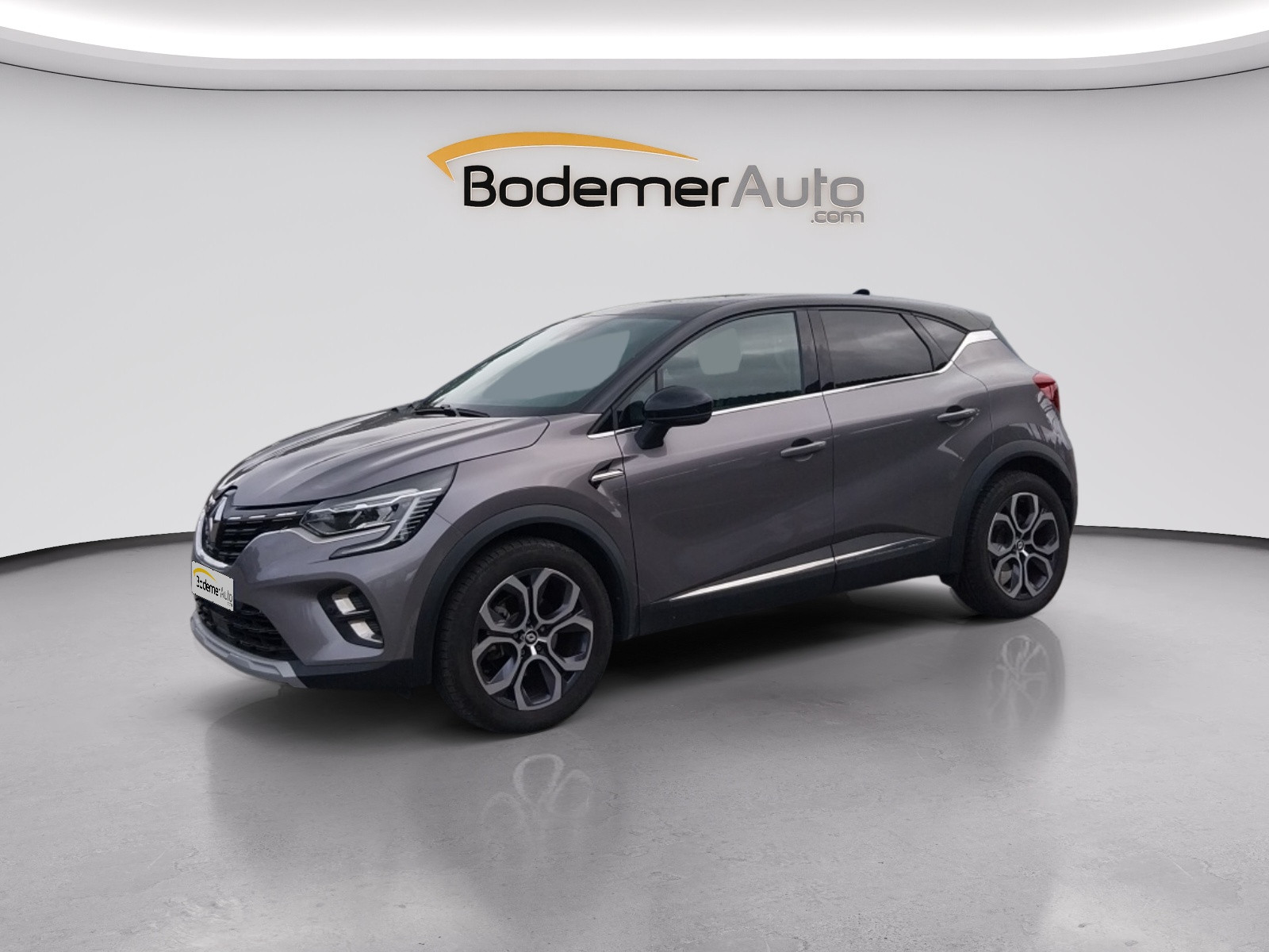 Renault Captur  E-Tech full hybrid 145 occasion de 2023 en vente à Saint-Brieuc