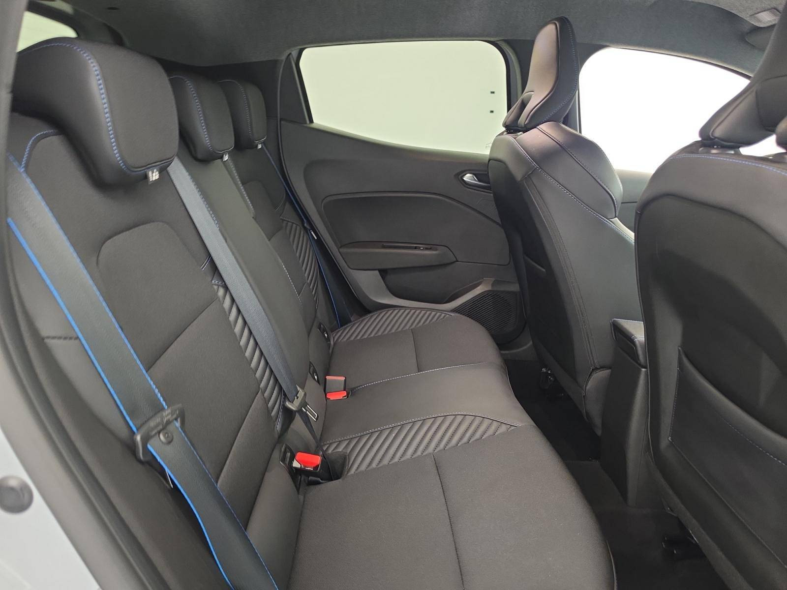 Vente en ligne Renault Clio 5 Clio TCe 90 ch GSR2 au prix de 19 000 €