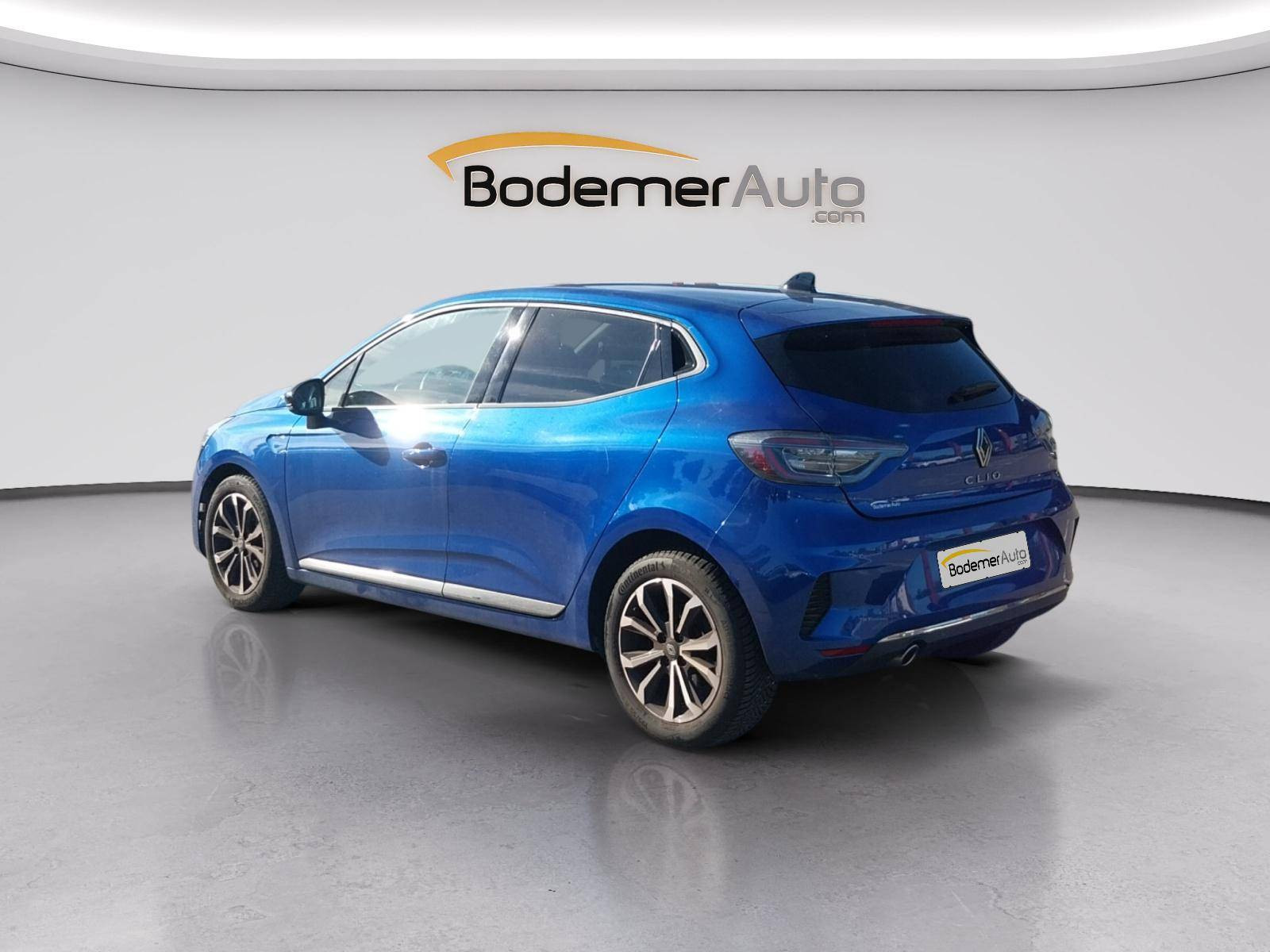 Vente en ligne Renault Clio 5 Clio TCe 90 au prix de 15 500 €