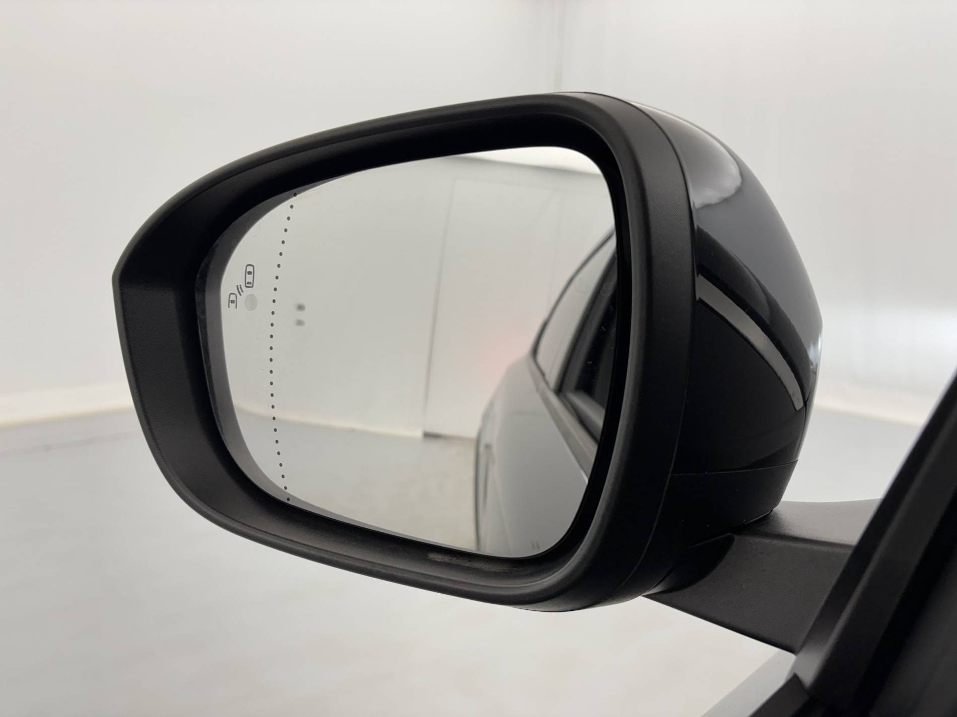 Vente en ligne Renault Scenic E-Tech Scenic E-Tech électrique 220 ch grande autonomie au prix de 38 490 €