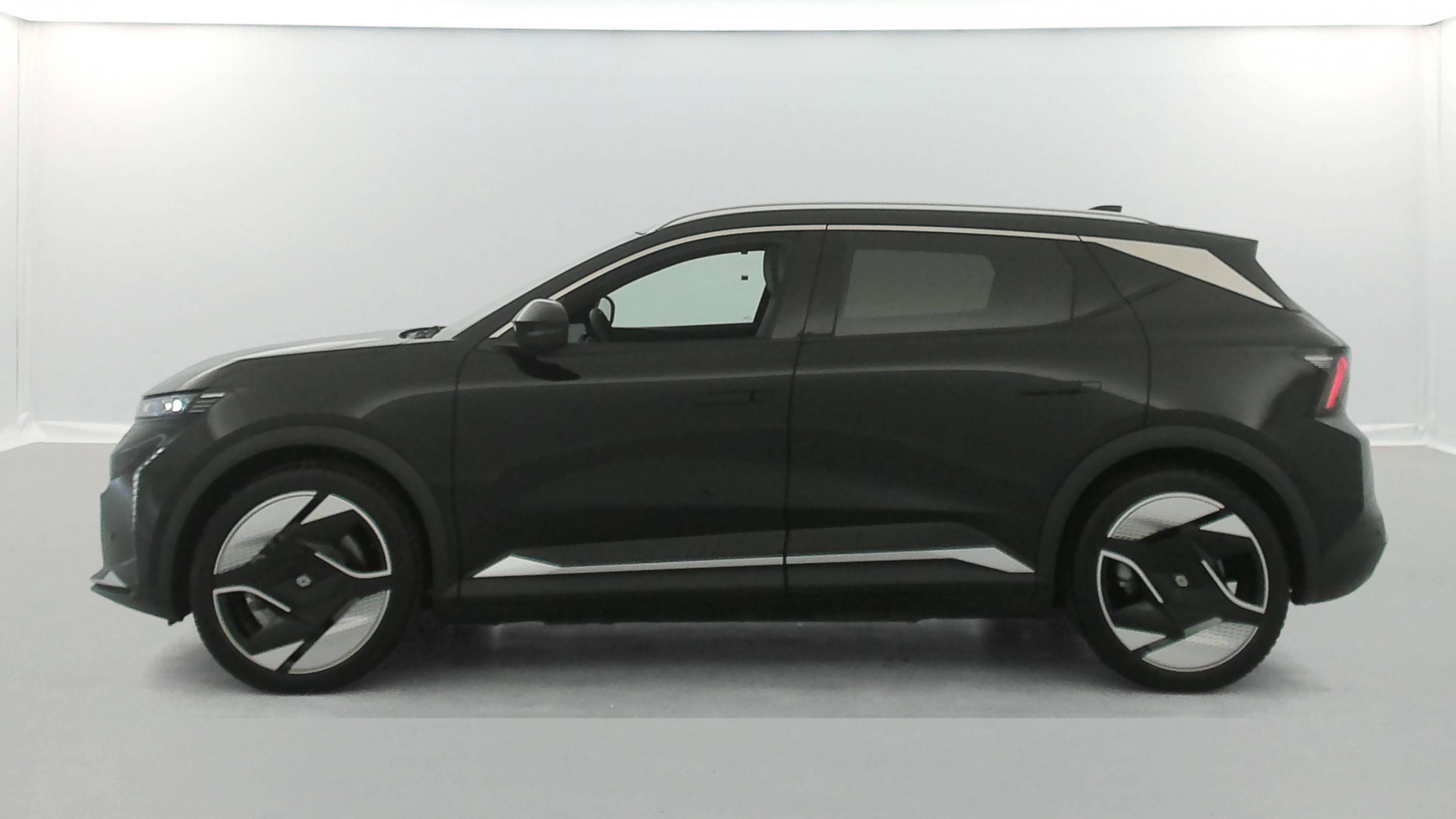 Vente en ligne Renault Scenic E-Tech Scenic E-Tech électrique 220 ch grande autonomie au prix de 38 490 €
