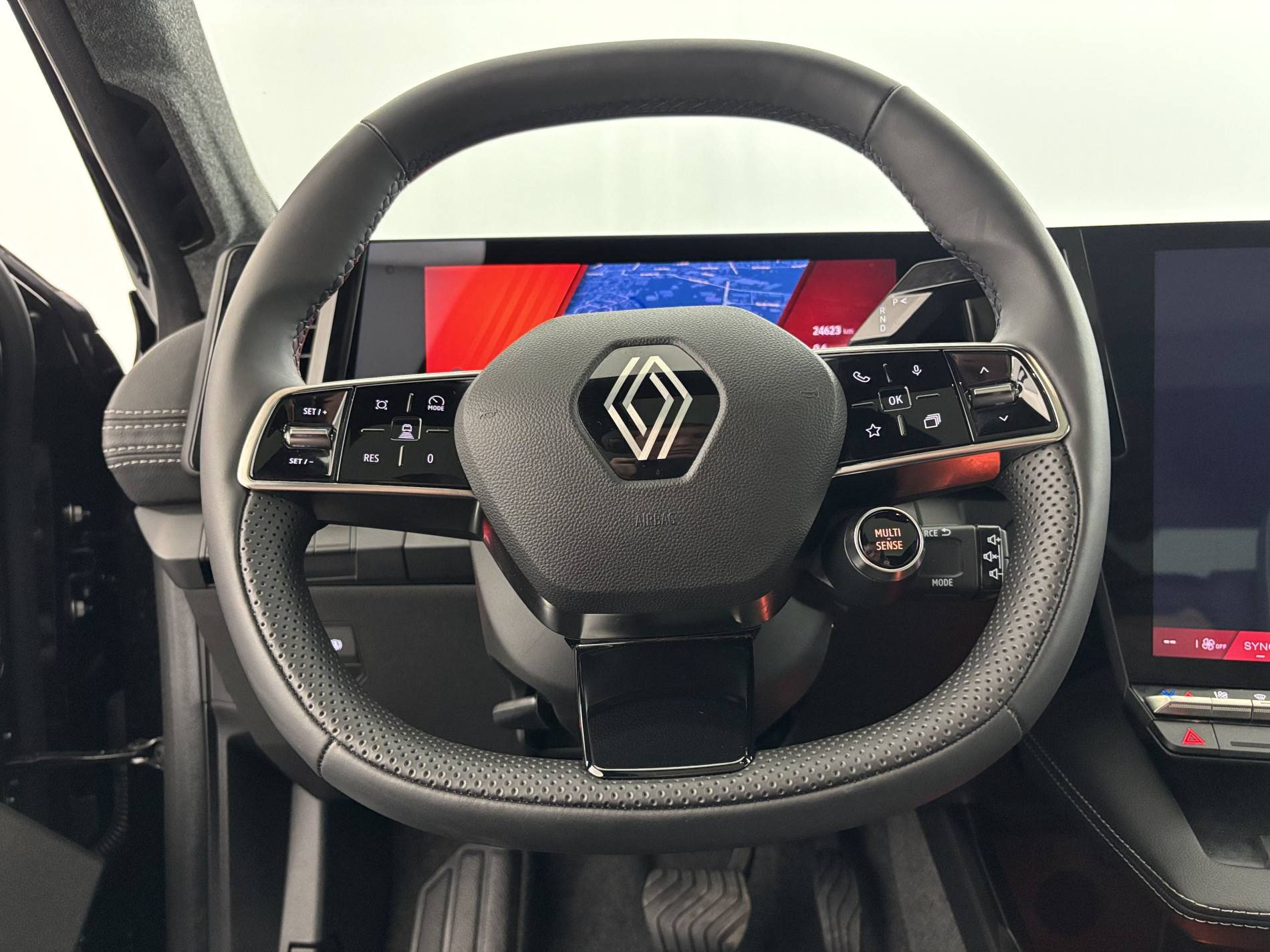 Vente en ligne Renault Scenic E-Tech Scenic E-Tech électrique 220 ch grande autonomie au prix de 38 490 €