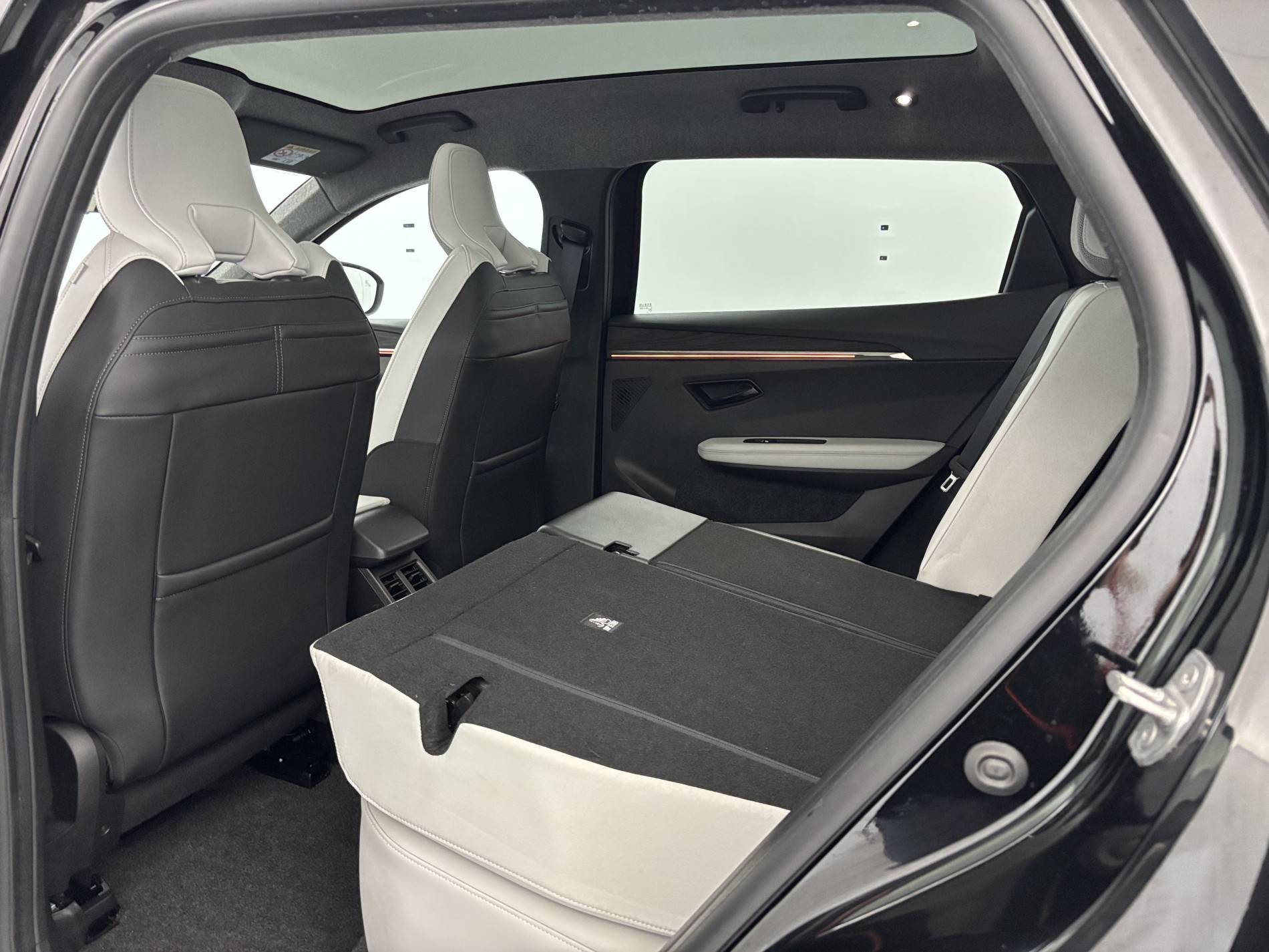 Vente en ligne Renault Scenic E-Tech Scenic E-Tech électrique 220 ch grande autonomie au prix de 38 490 €