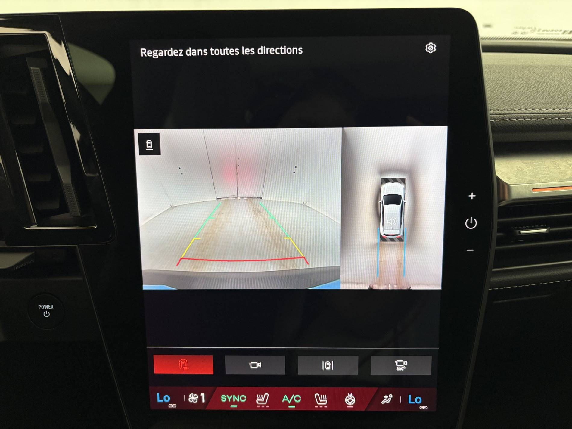 Vente en ligne Renault Scenic E-Tech Scenic E-Tech électrique 220 ch grande autonomie au prix de 38 490 €