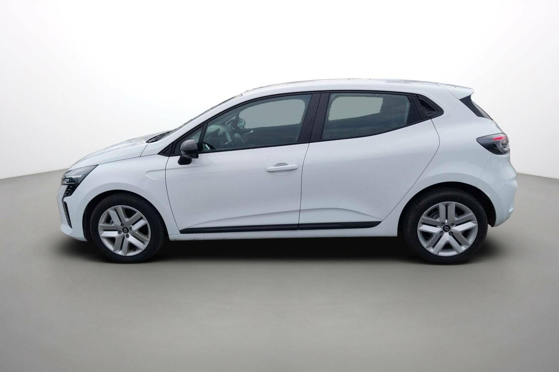 Vente en ligne Renault Clio 5 Clio E-Tech full hybrid 145 ch GSR2 au prix de 16 990 €