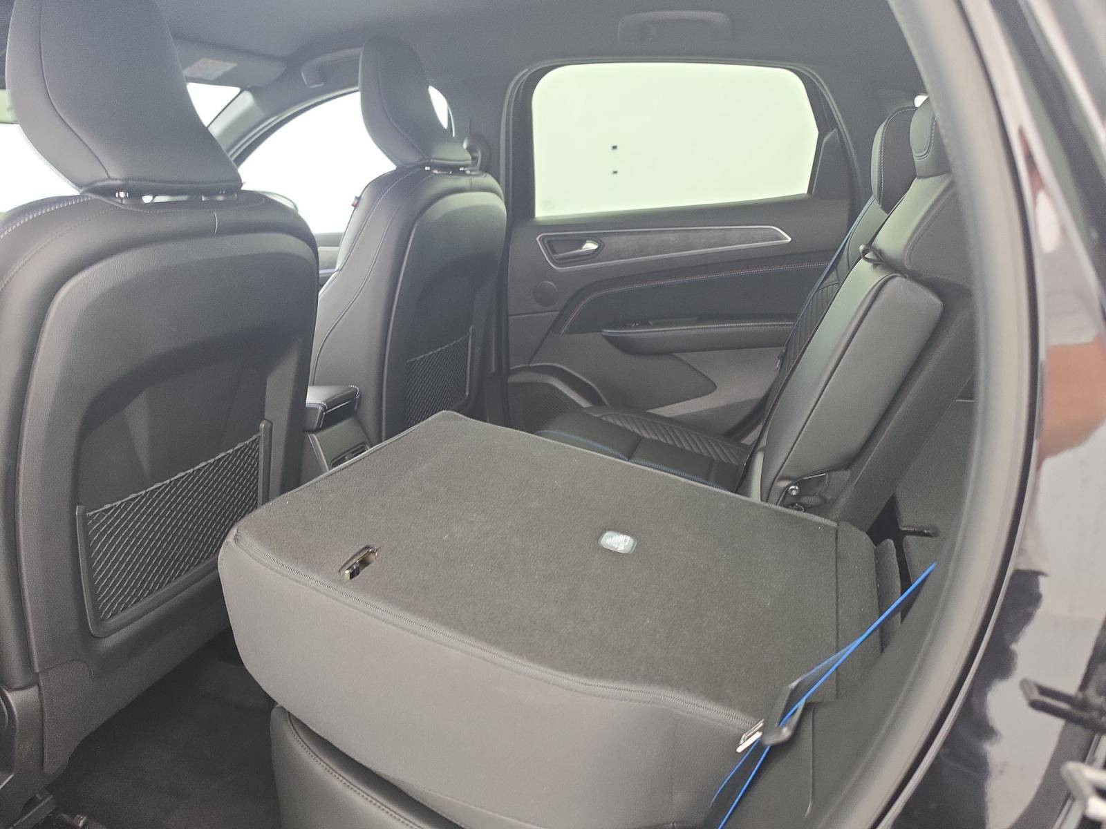Vente en ligne Renault Arkana  E-Tech full hybrid 145 GSR2 au prix de 26 750 €