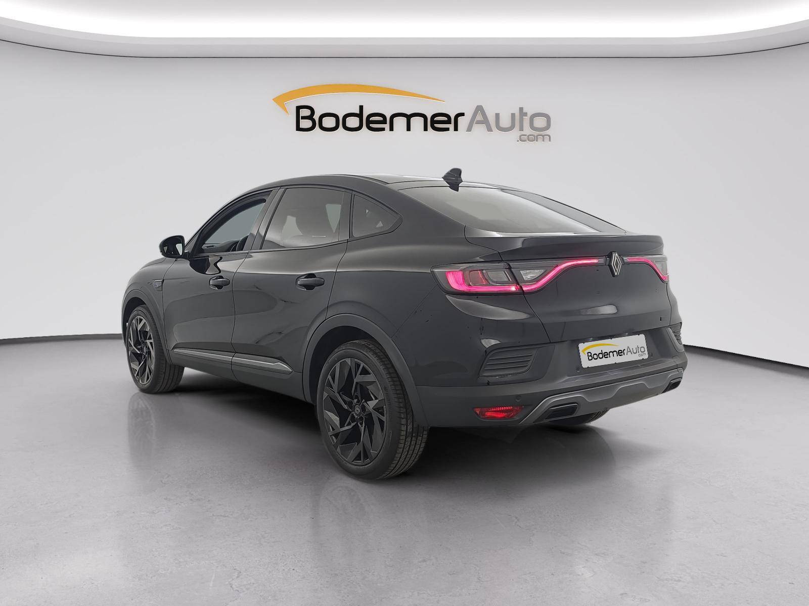 Vente en ligne Renault Arkana  E-Tech full hybrid 145 GSR2 au prix de 26 750 €