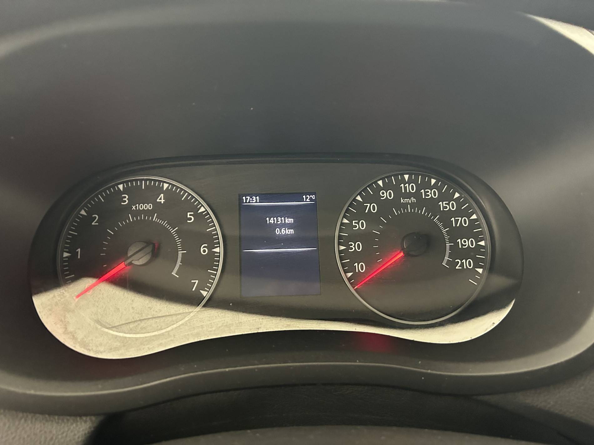 Vente en ligne Renault Master Fourgon MASTER FGN TRAC F3500 L2H2 BLUE DCI 135 au prix de 21 990 €