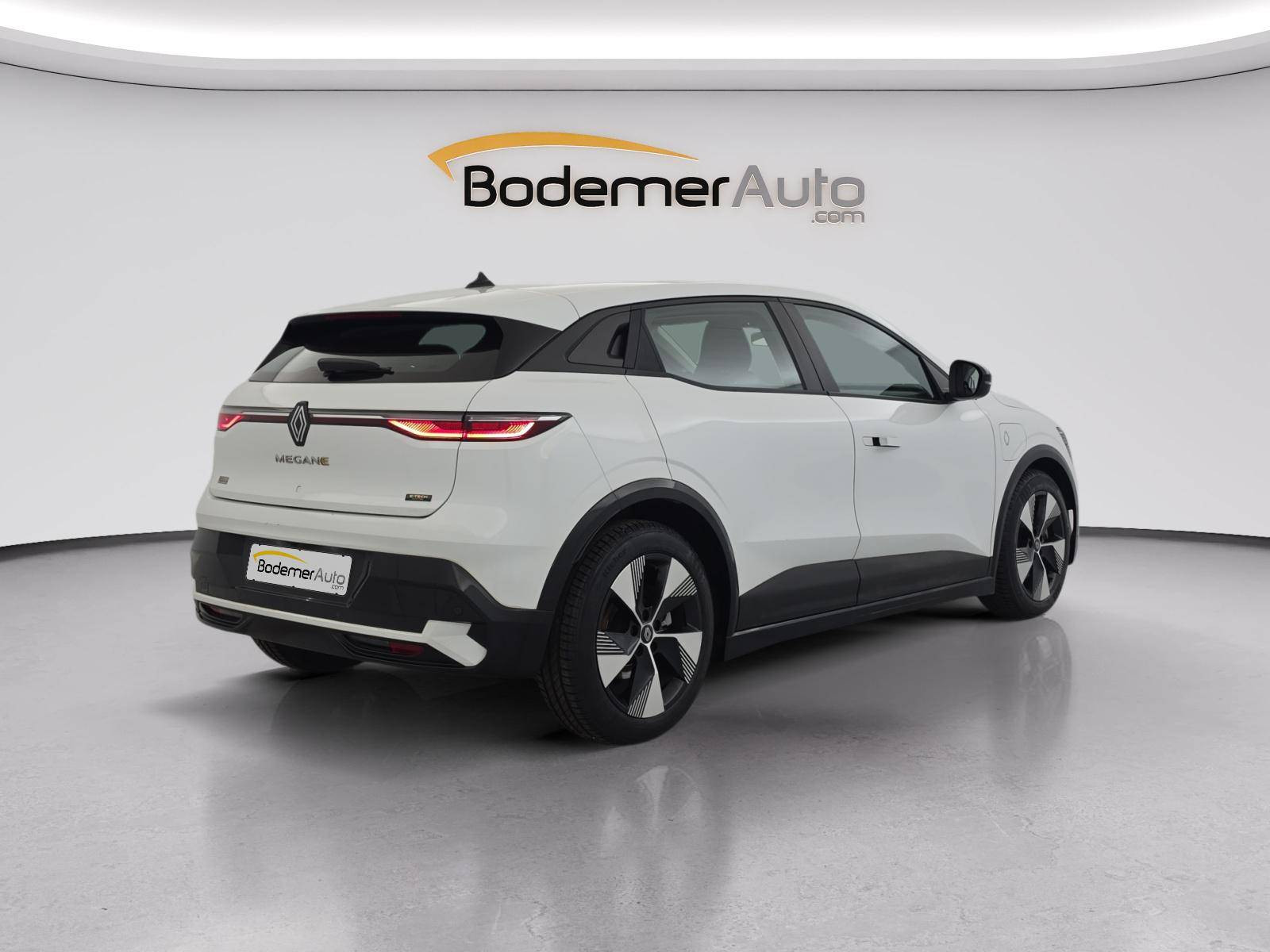 Vente en ligne Renault Megane E-Tech  EV60 220 ch super charge au prix de 23 500 €