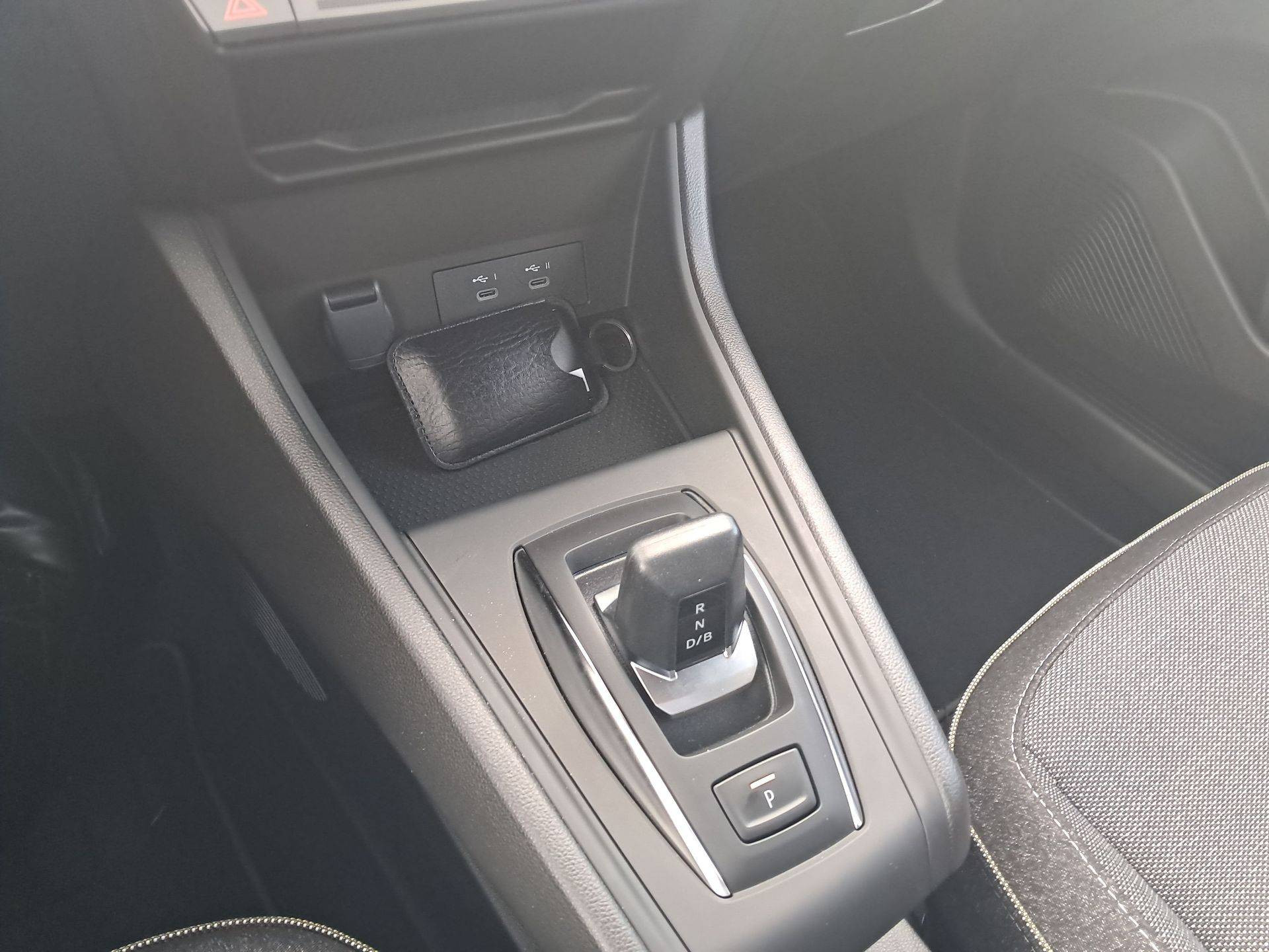 Vente en ligne Renault Captur  E-Tech full hybrid 160 ch au prix de 30 490 €
