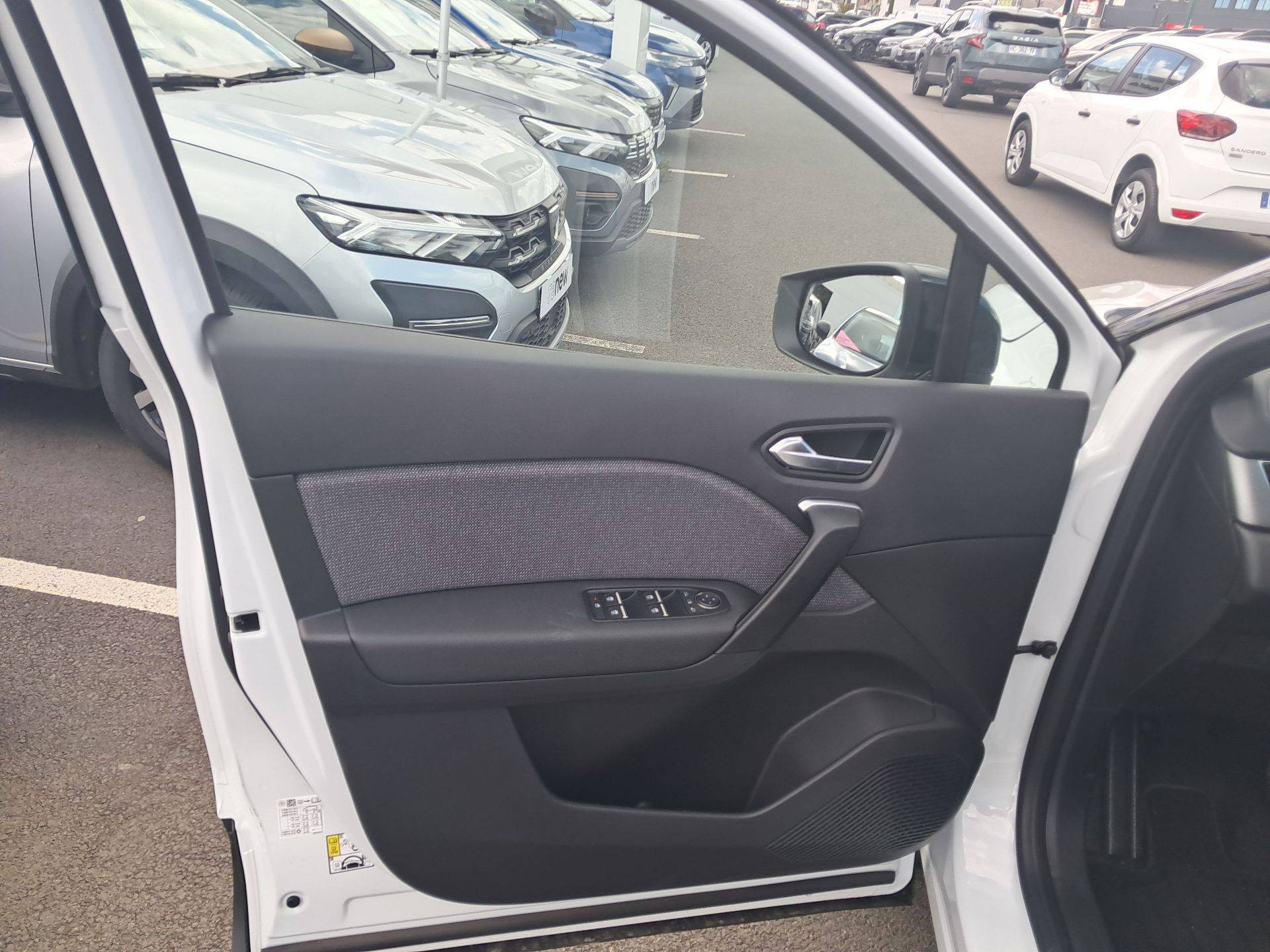 Vente en ligne Renault Captur  E-Tech full hybrid 160 ch au prix de 30 490 €