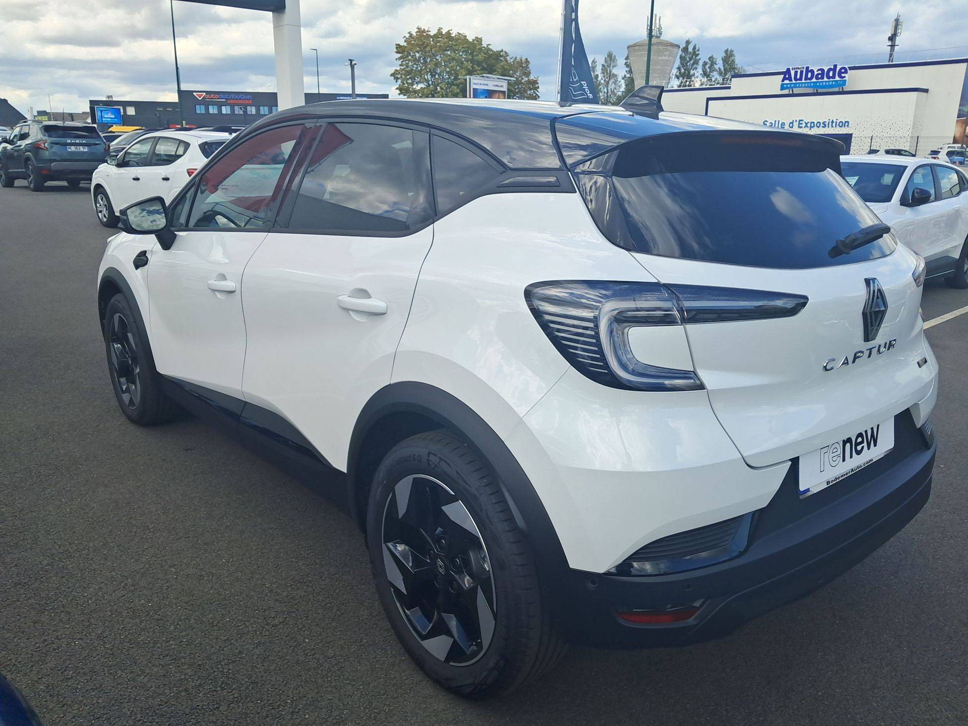 Vente en ligne Renault Captur  E-Tech full hybrid 160 ch au prix de 30 490 €