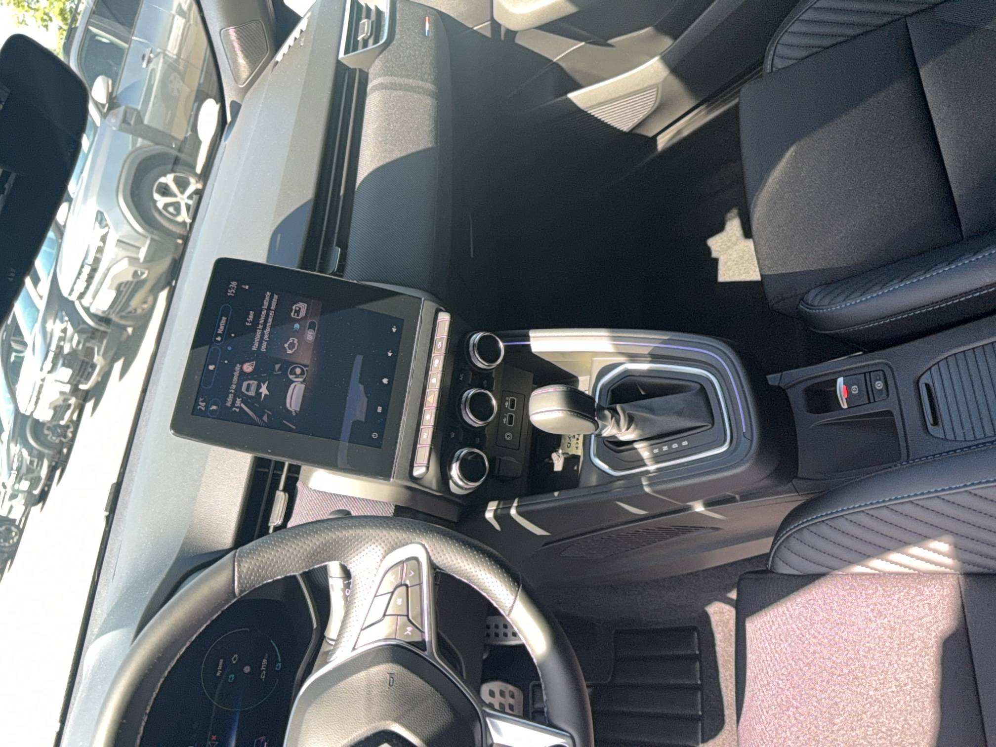 Vente en ligne Renault Clio 5 Clio E-Tech full hybrid 145 au prix de 21 990 €
