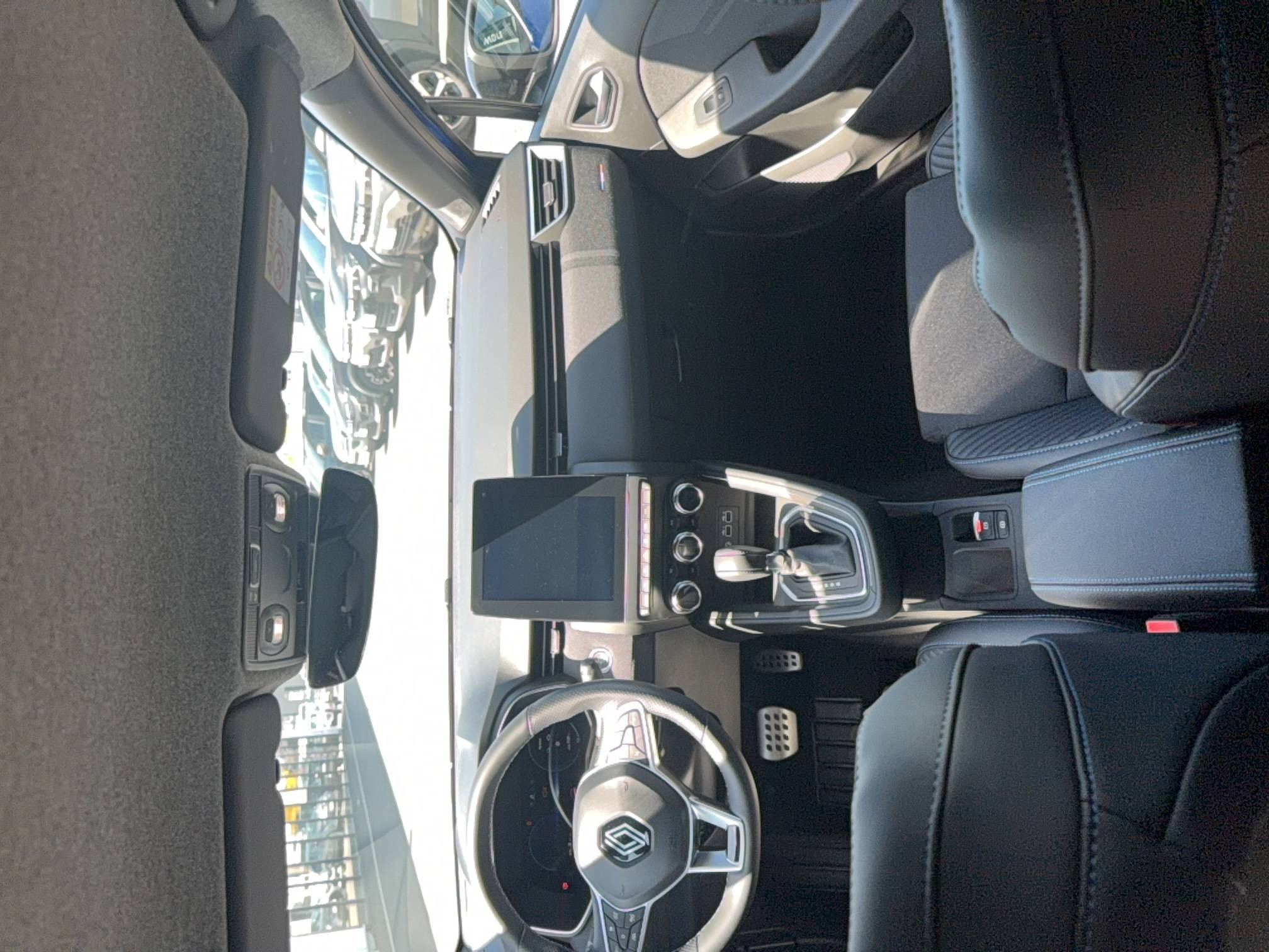 Vente en ligne Renault Clio 5 Clio E-Tech full hybrid 145 au prix de 21 990 €