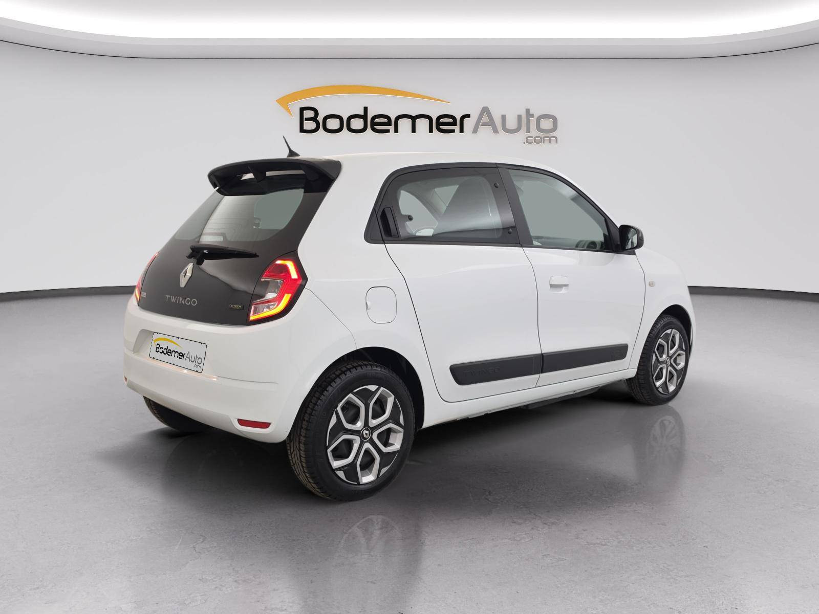 Vente en ligne Renault Twingo Electrique Twingo III E-Tech au prix de 10 815 €