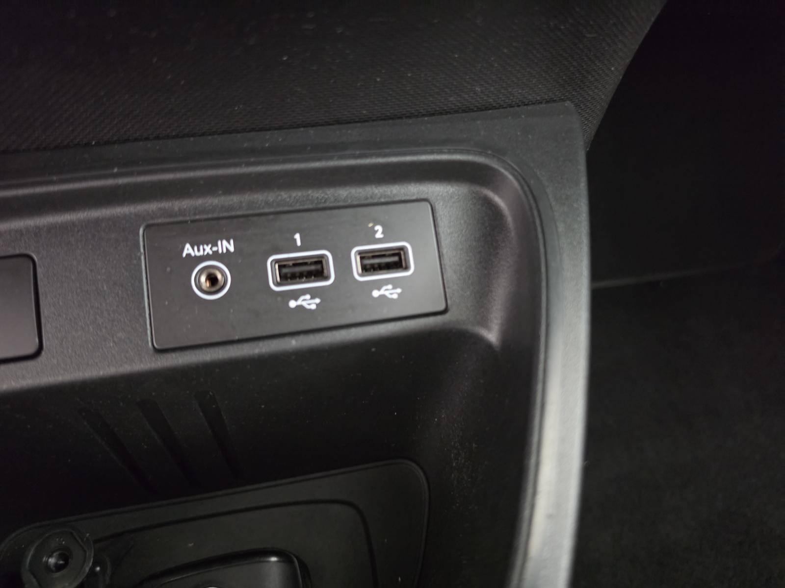 Vente en ligne Renault Twingo Electrique Twingo III E-Tech au prix de 10 815 €