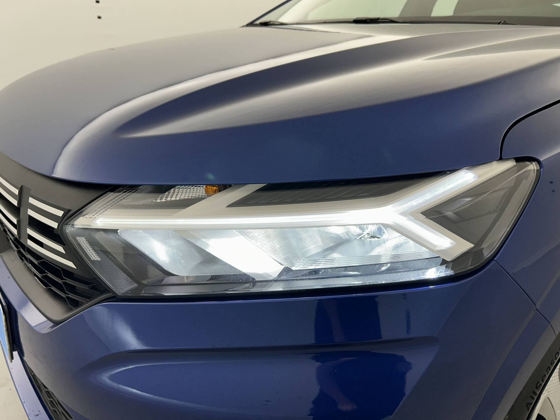 Vente en ligne Dacia Sandero  ECO-G 100 au prix de 11 690 €