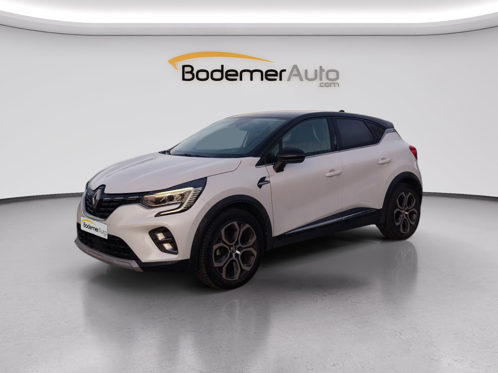 Renault Captur  E-Tech full hybrid 145 occasion de 2022 en vente à Saint-Brieuc