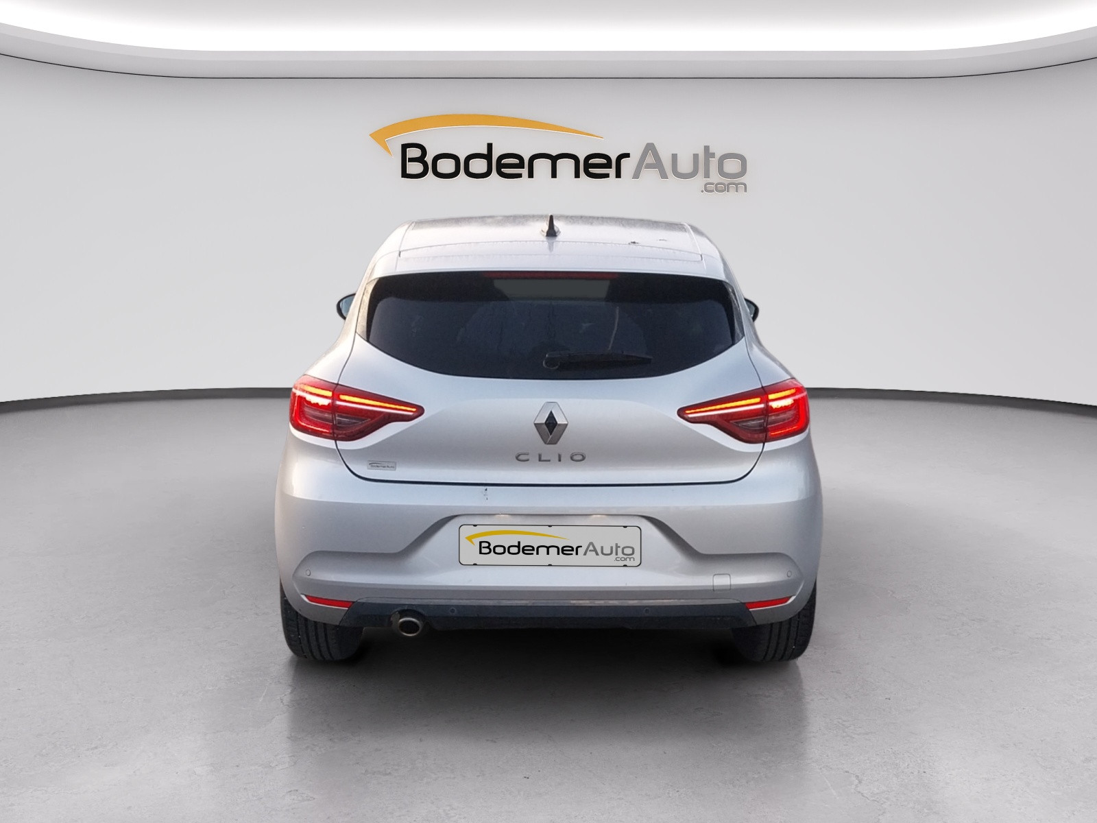 Vente en ligne Renault Clio 5 Clio TCe 90 au prix de 14 700 €