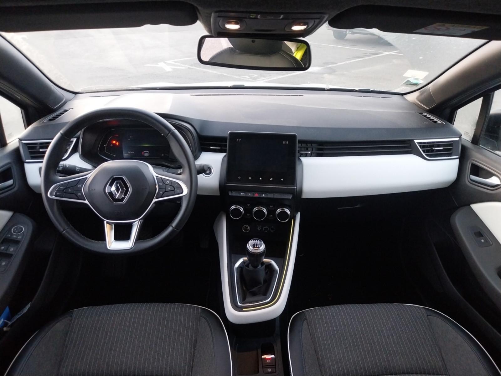 Vente en ligne Renault Clio 5 Clio TCe 90 au prix de 14 700 €