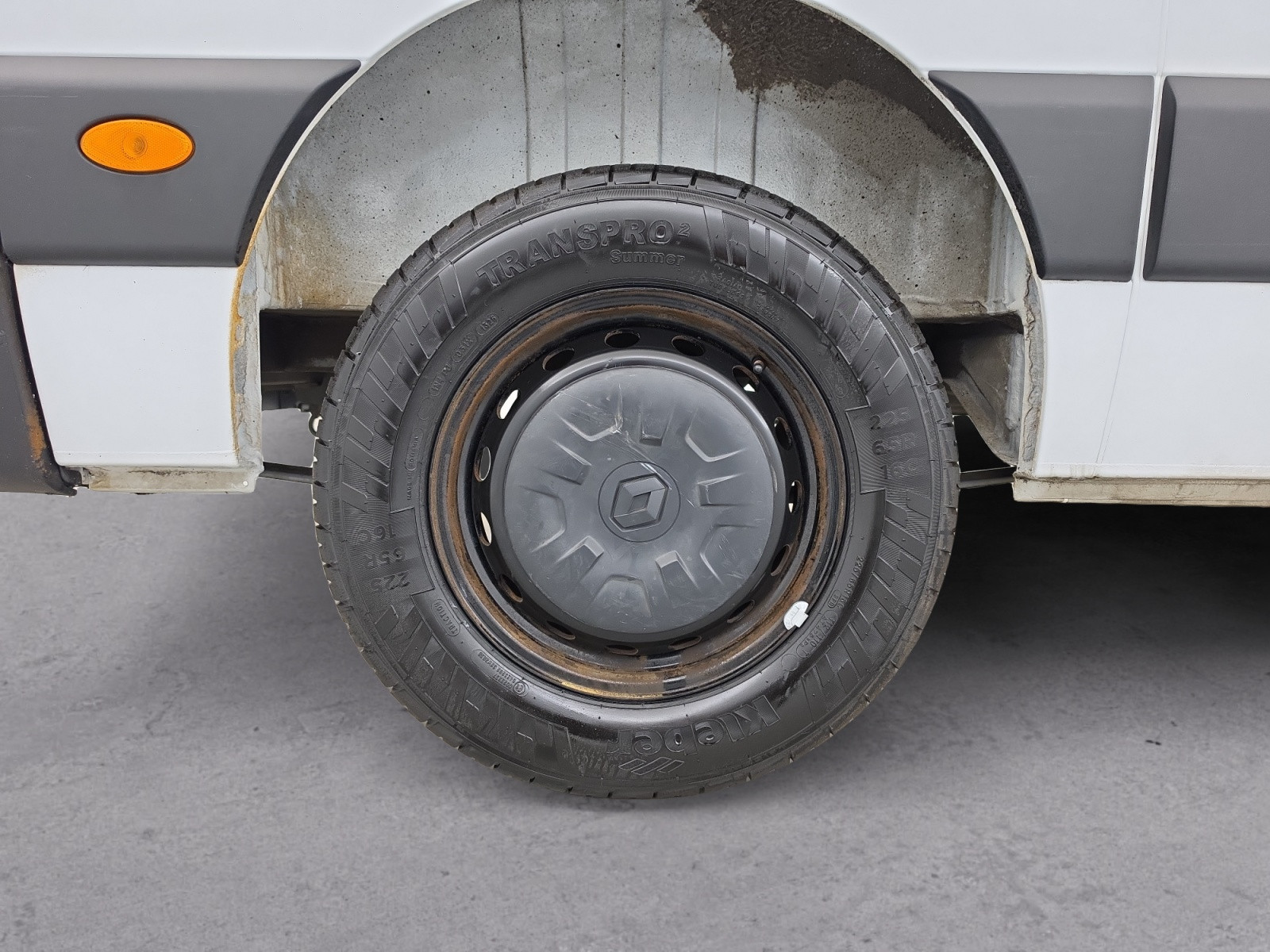 Vente en ligne Renault Master Fourgon MASTER FGN TRAC F3500 L3H3 BLUE DCI 135 au prix de 22 990 €