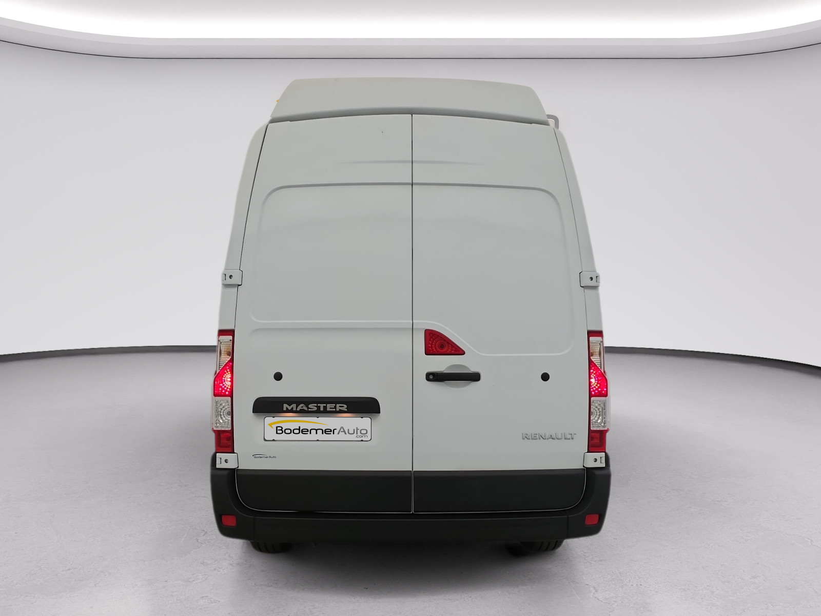 Vente en ligne Renault Master Fourgon MASTER FGN TRAC F3500 L3H3 BLUE DCI 135 au prix de 22 990 €