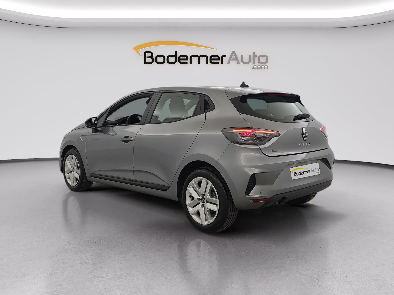 Vente en ligne Renault Clio 5 Clio Blue dCi 100 ch GSR2 au prix de 17 950 €