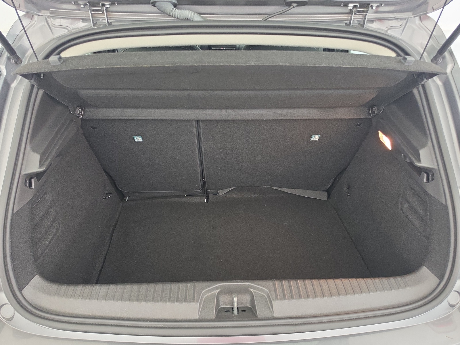 Vente en ligne Renault Clio 5 Clio Blue dCi 100 ch GSR2 au prix de 17 950 €