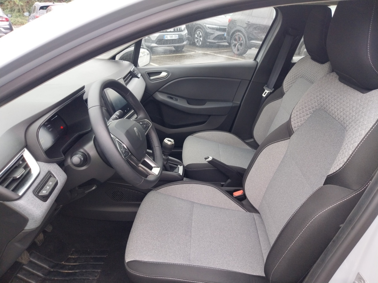Vente en ligne Renault Clio 5 Clio Blue dCi 100 ch GSR2 au prix de 16 990 €