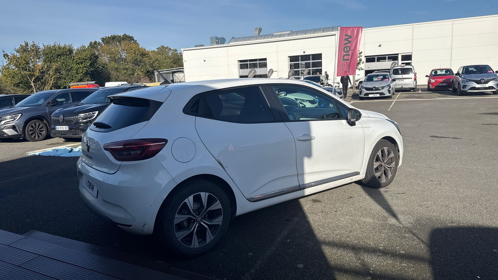 Vente en ligne Renault Clio 5 Clio TCe 90 au prix de 13 990 €