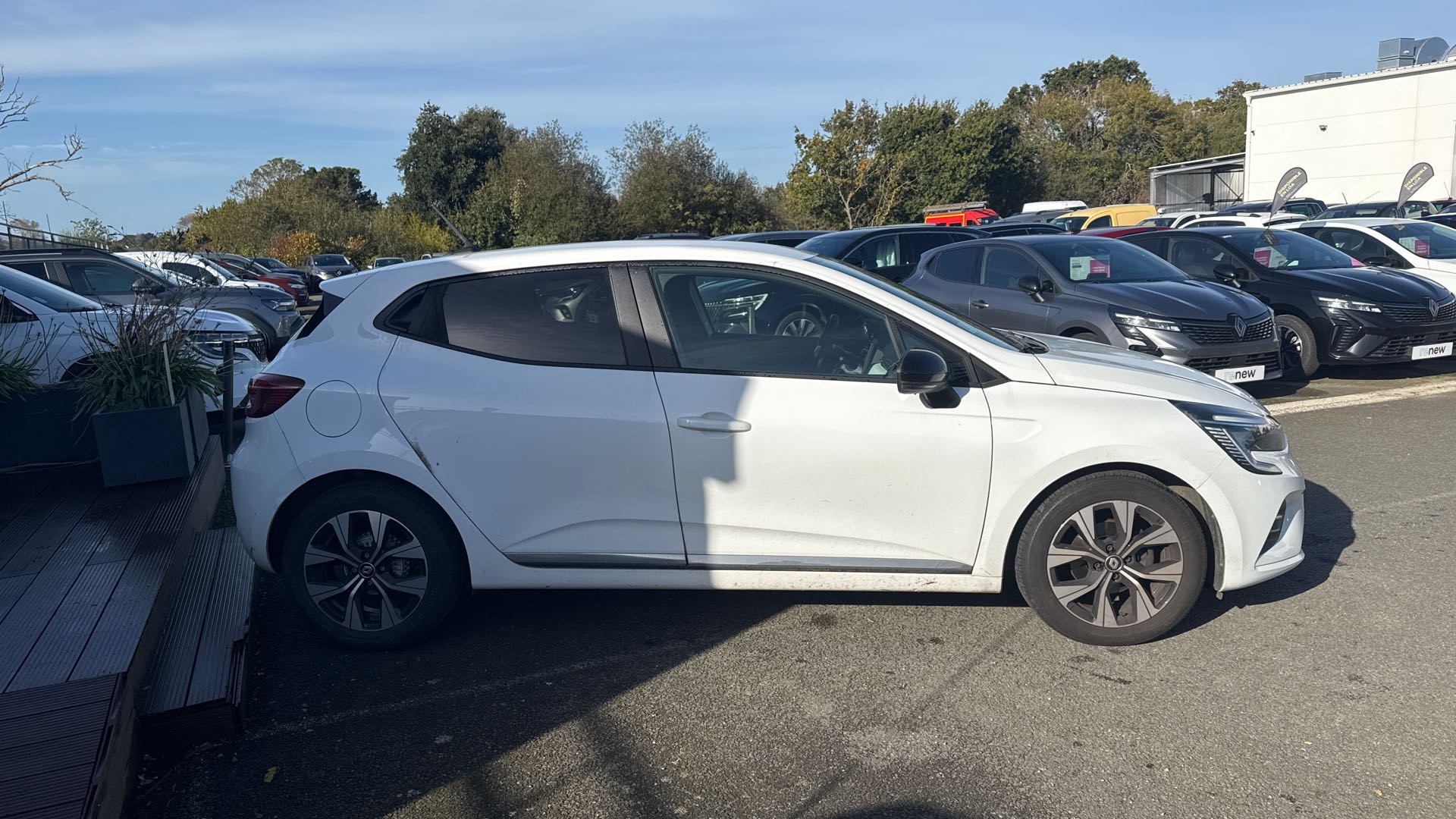 Vente en ligne Renault Clio 5 Clio TCe 90 au prix de 13 990 €