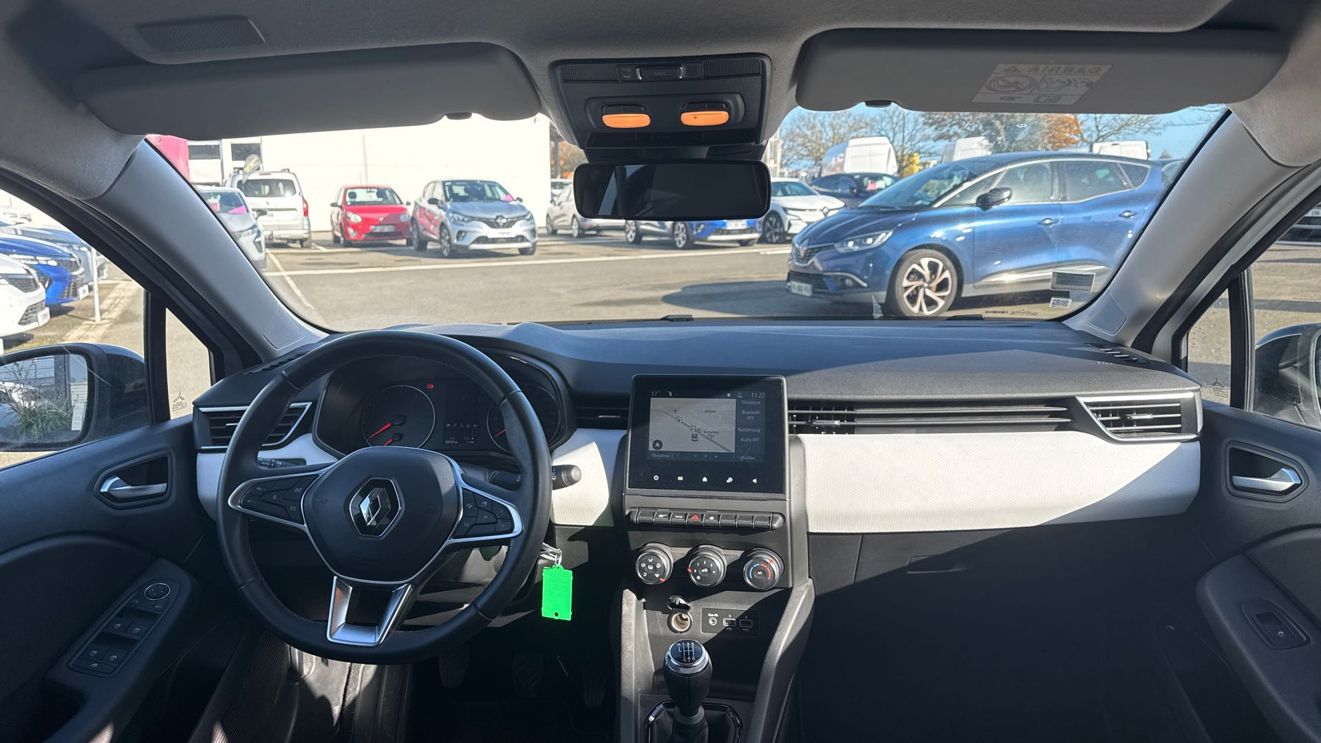 Vente en ligne Renault Clio 5 Clio TCe 90 au prix de 13 990 €