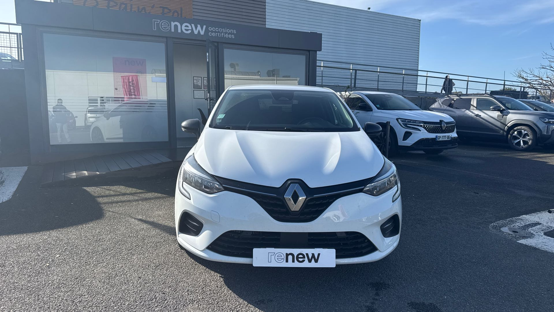 Vente en ligne Renault Clio 5 Clio TCe 90 au prix de 13 990 €