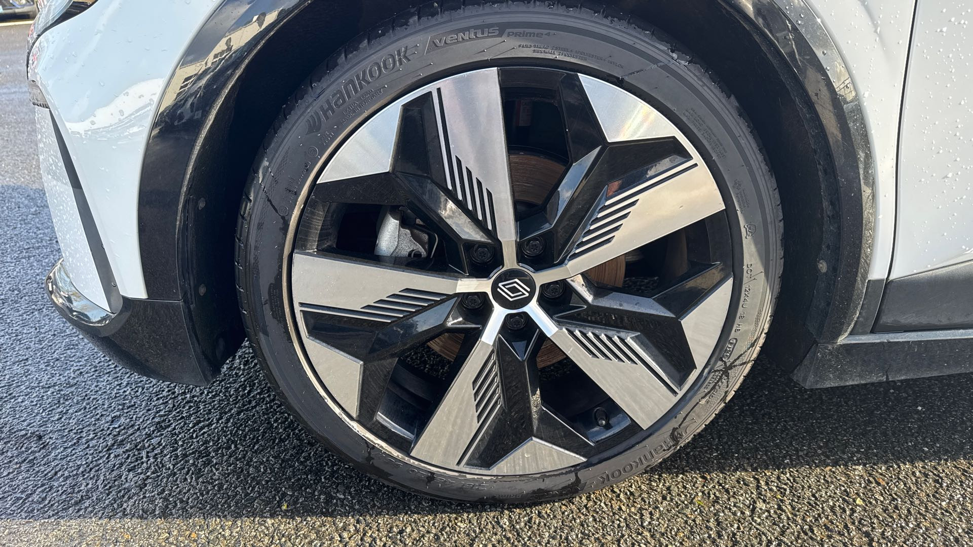 Vente en ligne Renault Megane E-Tech  EV60 220 ch super charge au prix de 26 990 €