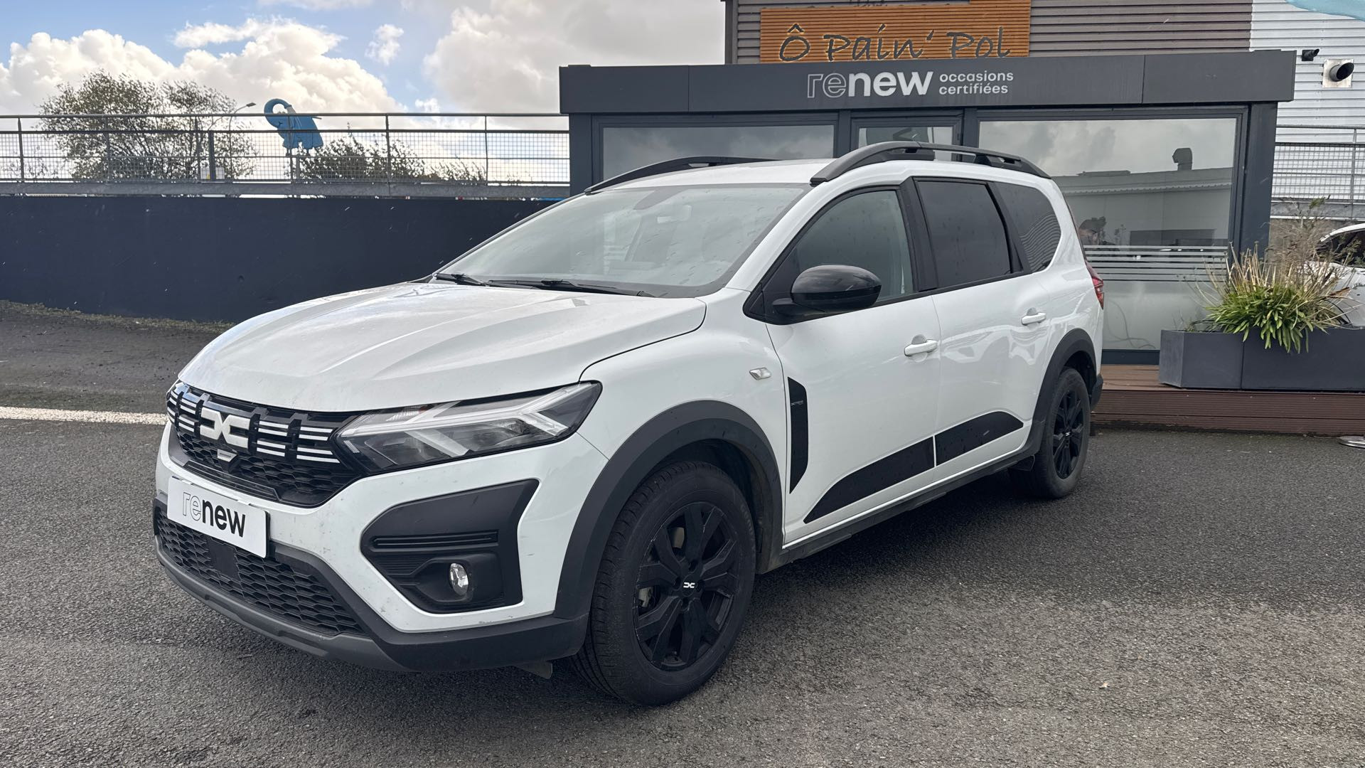 Dacia Jogger  Hybrid 140 5 places occasion de 2023 en vente à Paimpol