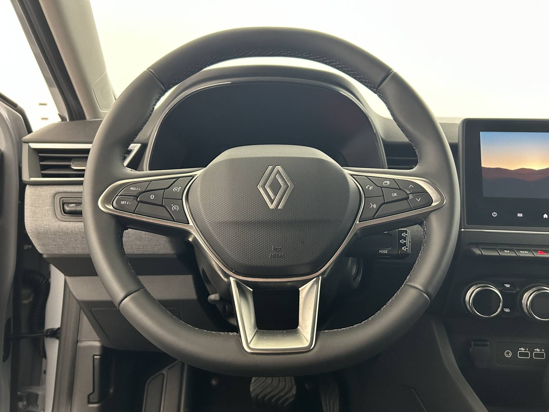 Vente en ligne Renault Clio 5 Clio E-Tech full hybrid 145 ch GSR2 au prix de 17 890 €