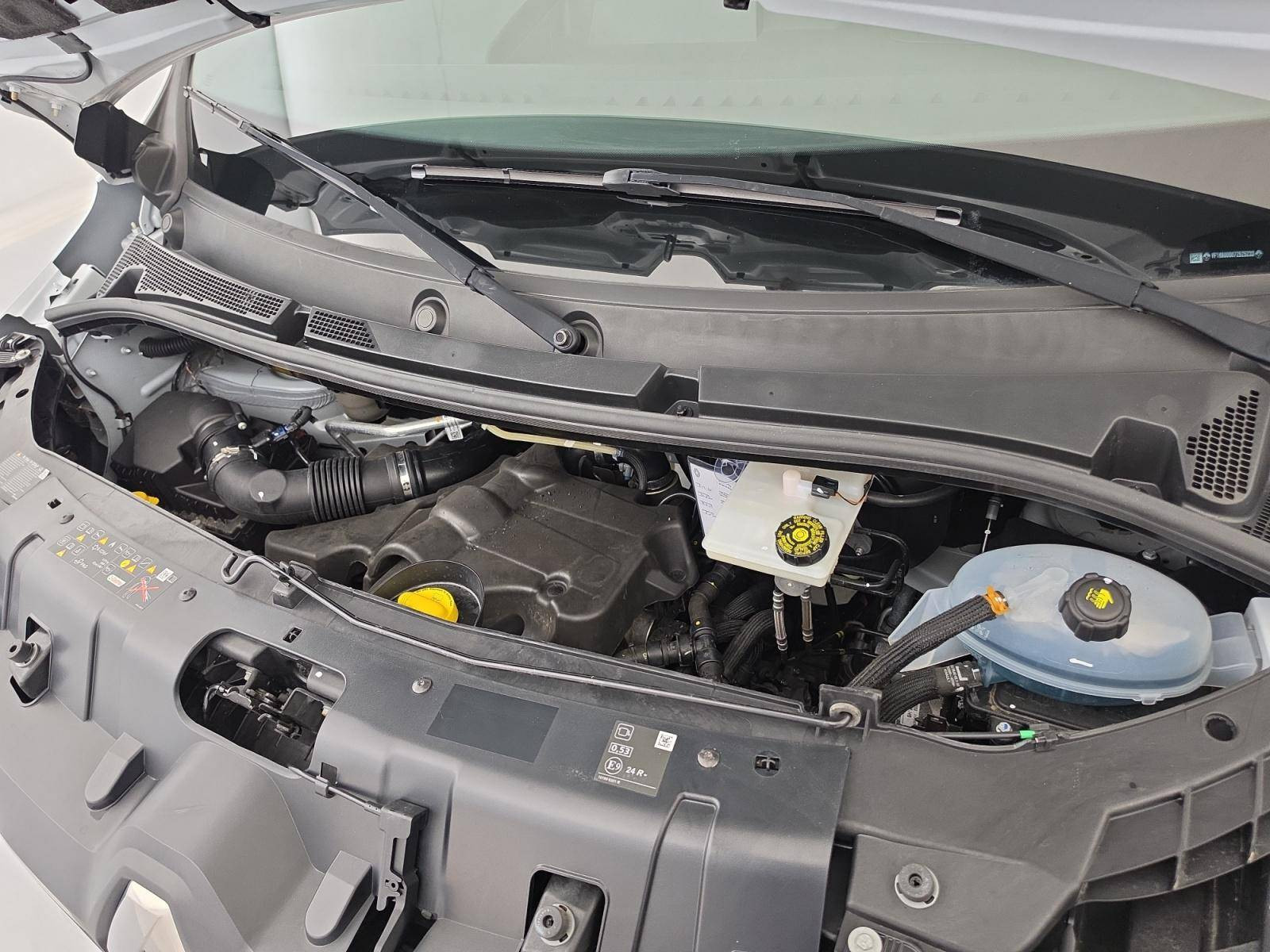 Vente en ligne Renault Master Fourgon MASTER FGN TRAC F3500 L3H3 BLUE DCI 135 au prix de 22 790 €