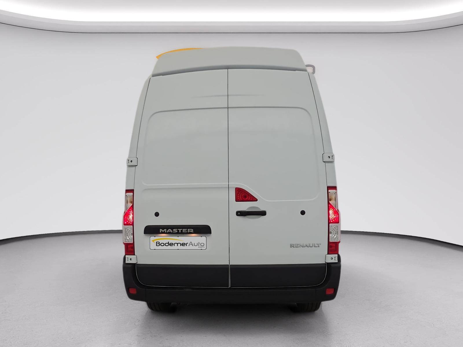 Vente en ligne Renault Master Fourgon MASTER FGN TRAC F3500 L3H3 BLUE DCI 135 au prix de 22 790 €